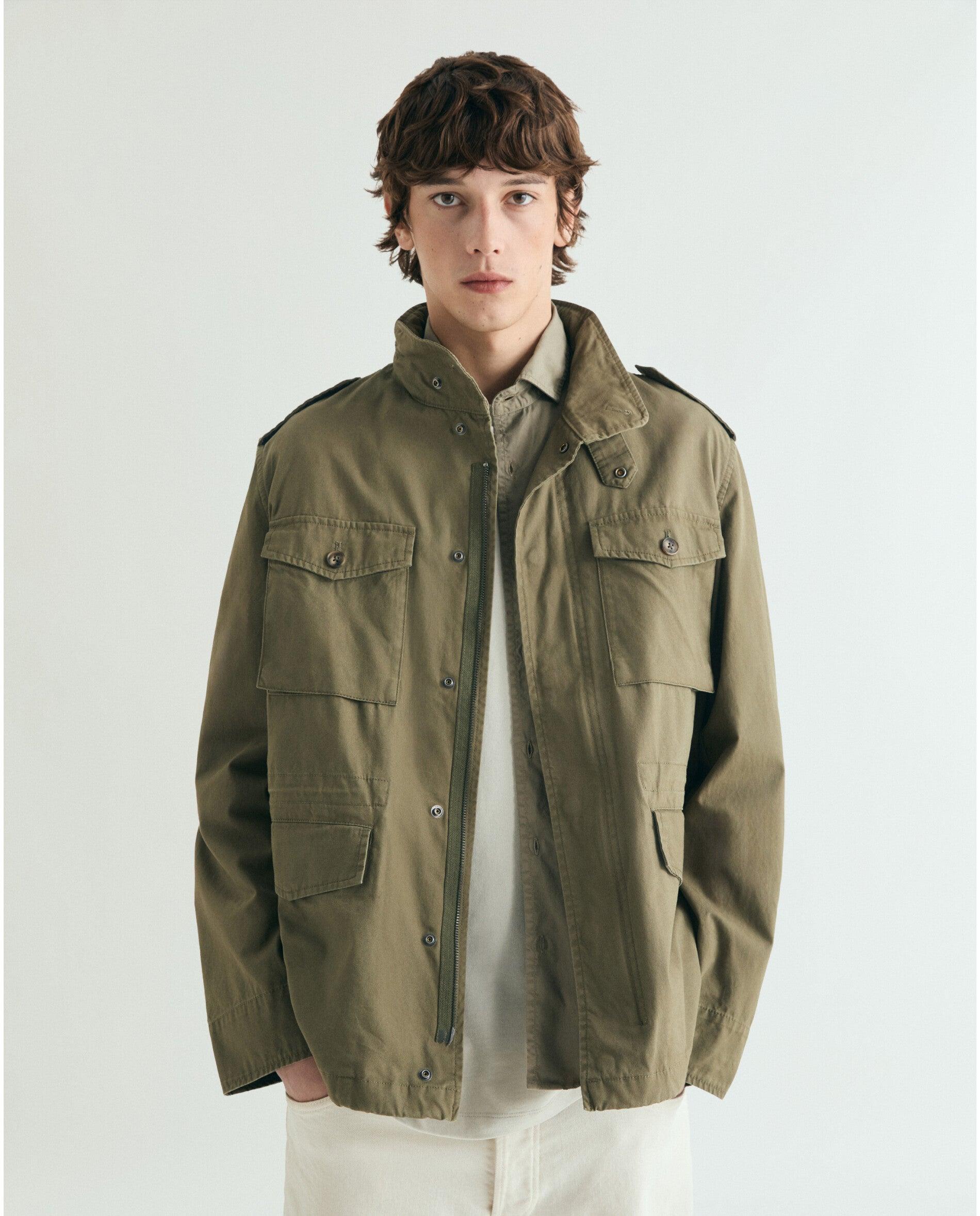 Scalpers - Chaqueta de hombre tipo militar con cuello alto.