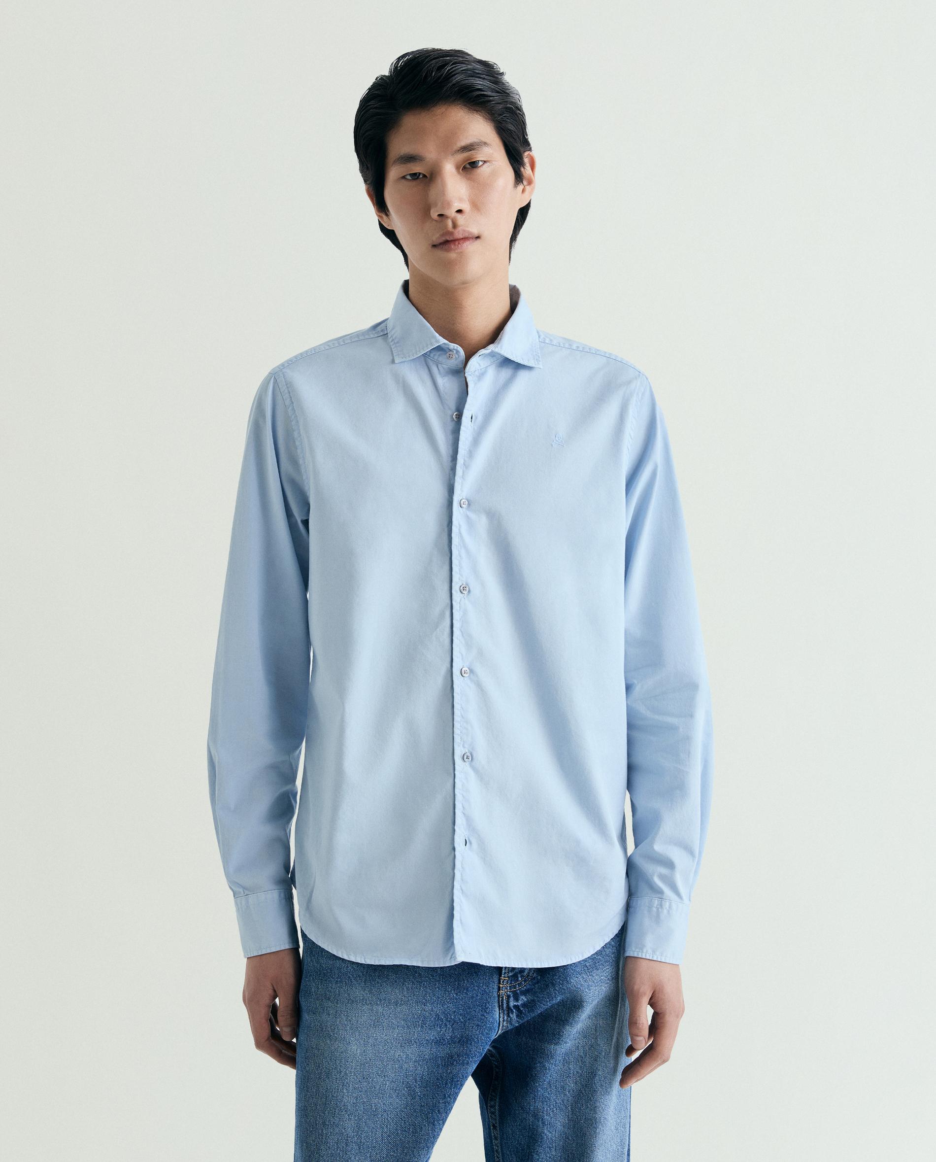 Imagen 1 de Camisa de hombre regular fit con calavera bordada a tono - Scalpers - Azul claro Azul claro