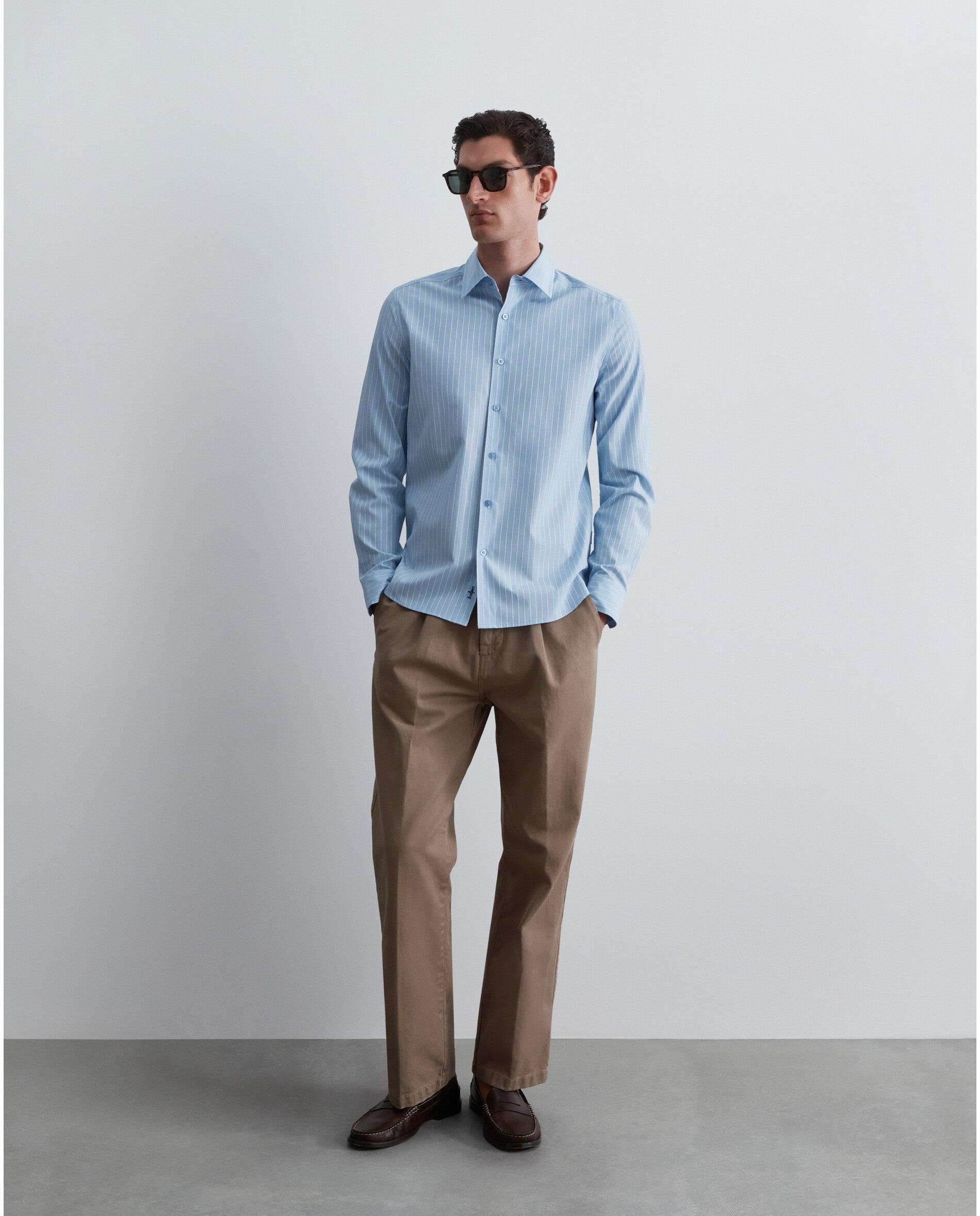 Imagen 6 de Chino de hombre loose fit con pinzas - Scalpers - Topo Topo