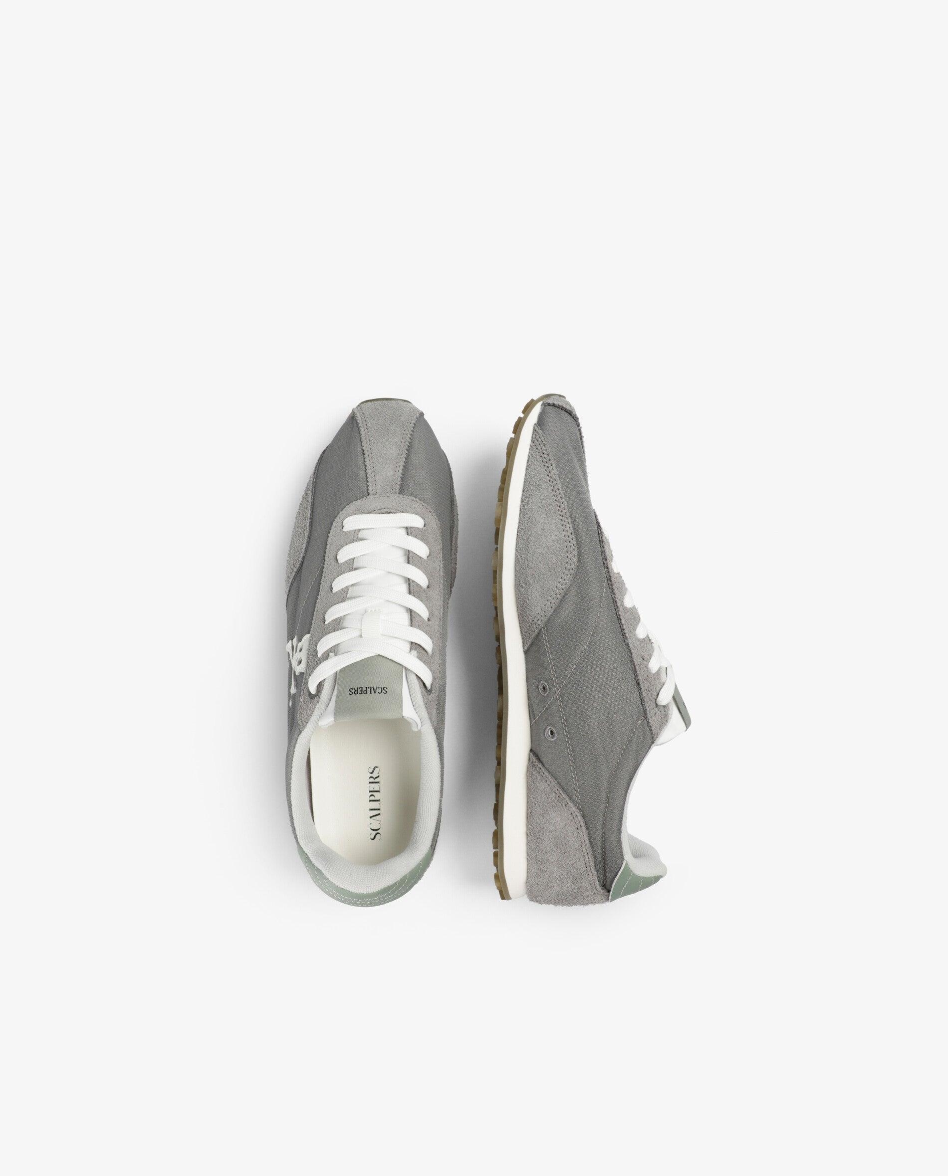 Zapatillas retro de hombre con refuerzo en la puntera - Scalpers - Gris Gris-8