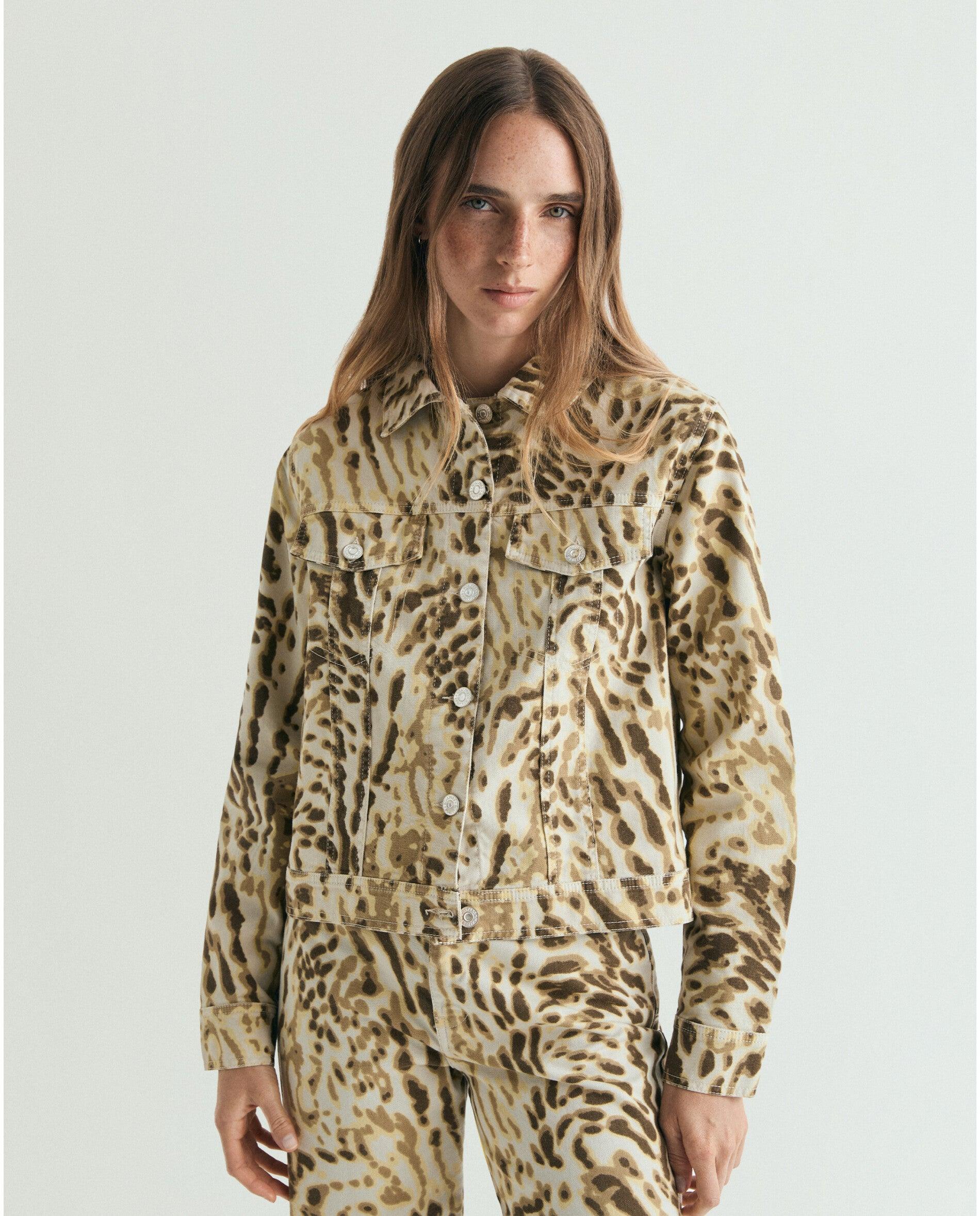 Scalpers - Cazadora de mujer animal print con bolsillos en el pecho.