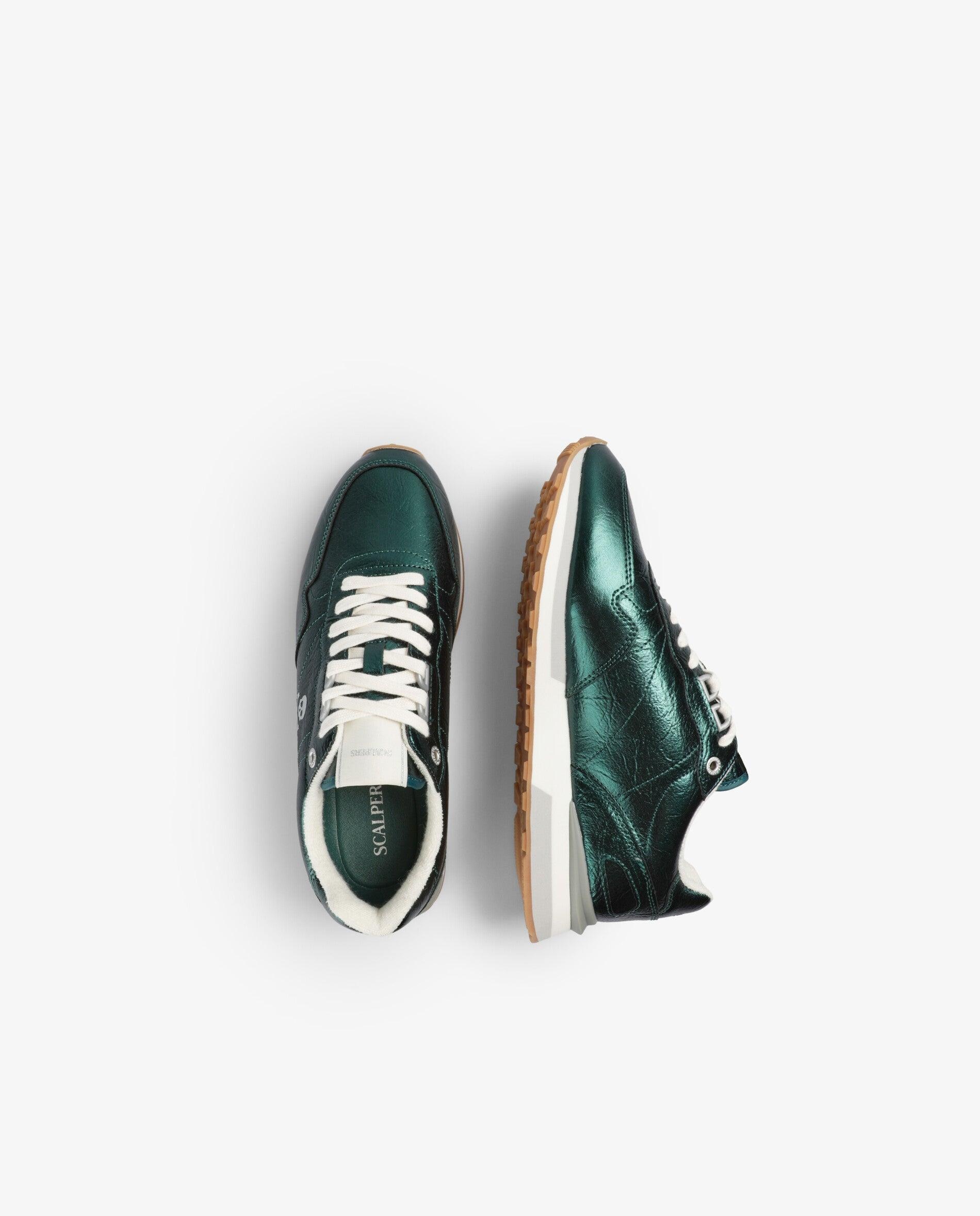 Zapatillas retro de mujer bajas con acabado metalizado - Scalpers - Verde Verde-8