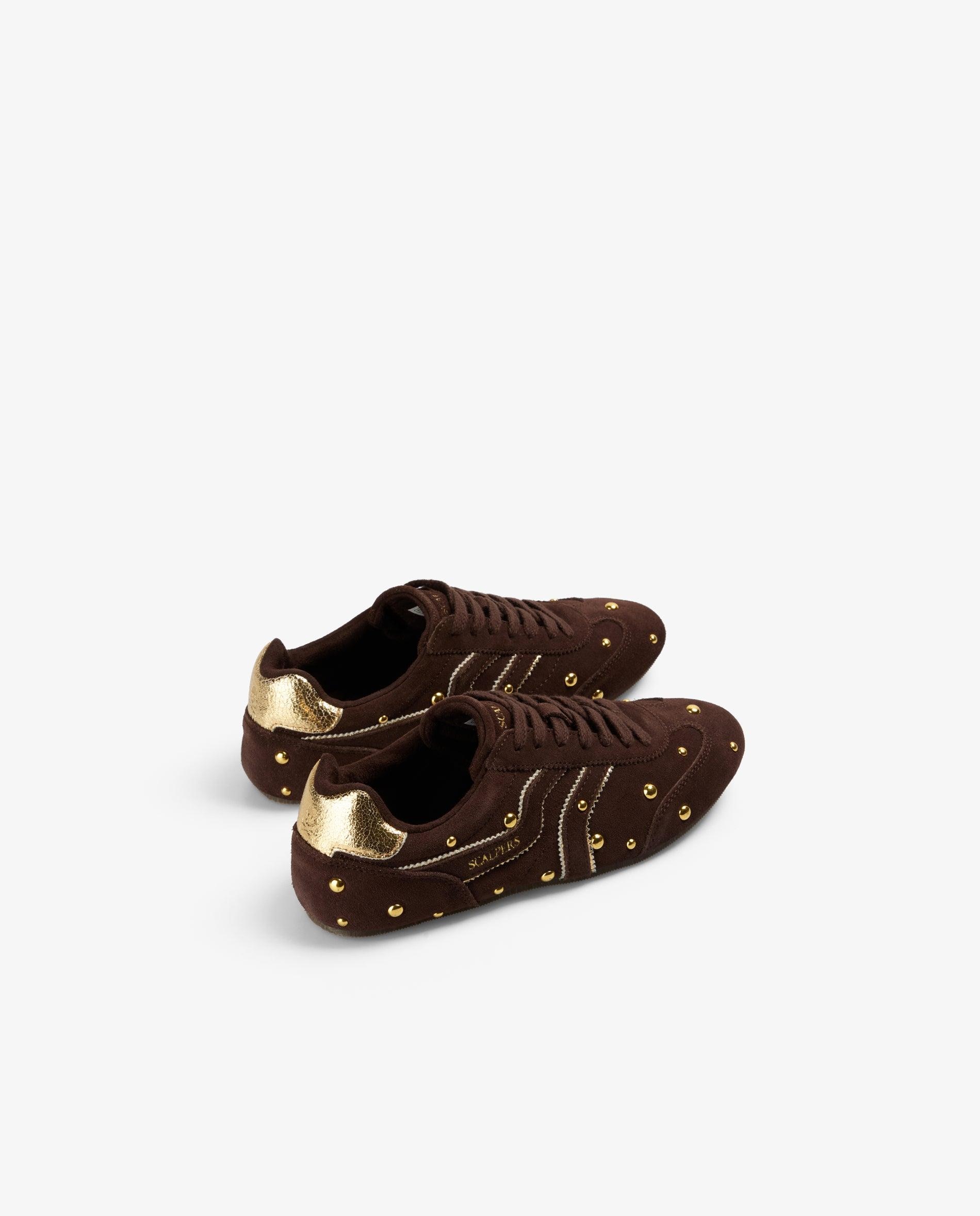 Imagen 3 de Zapatillas retro de mujer de piel con studs decorativos - Scalpers - Marrón Marrón