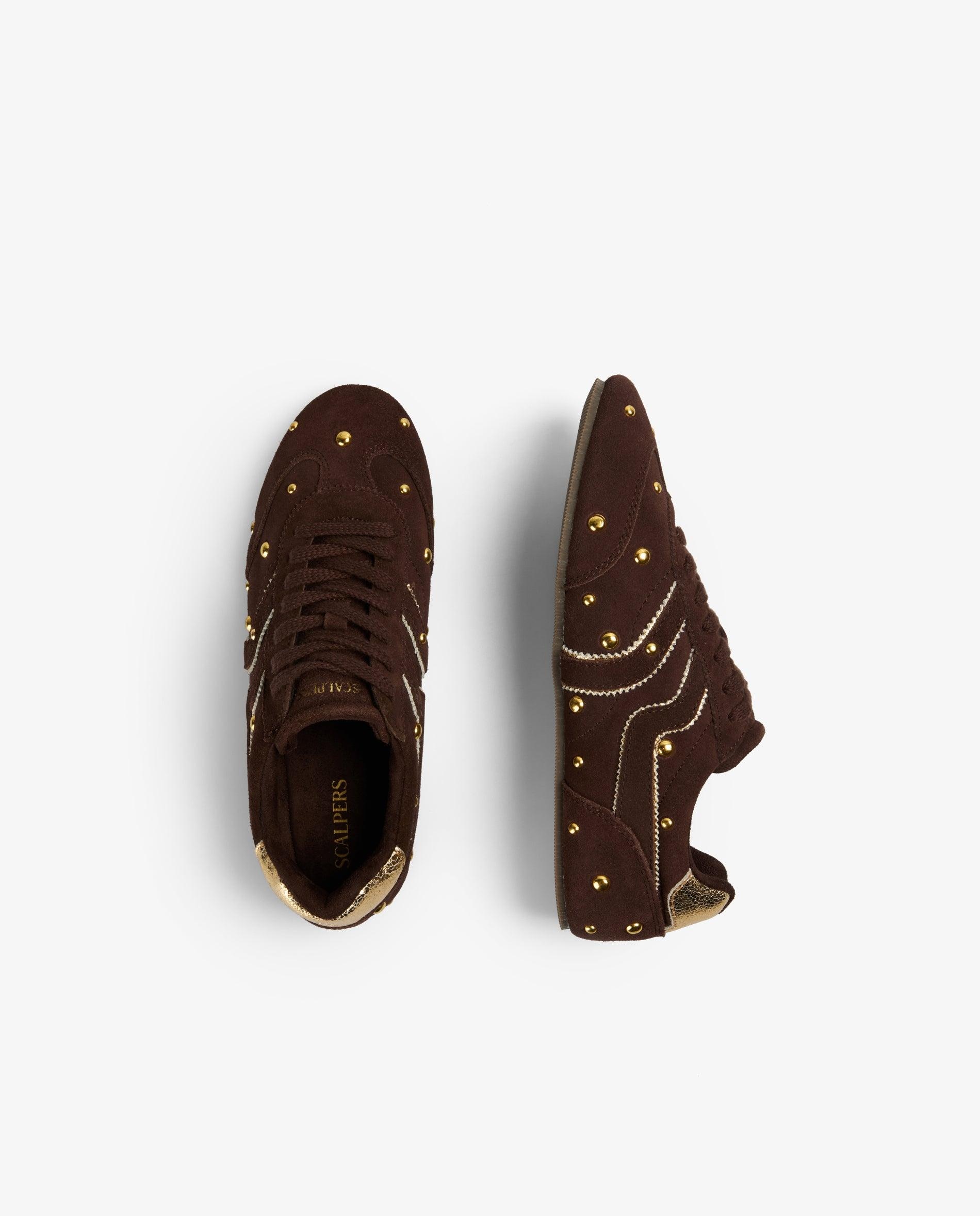 Imagen 8 de Zapatillas retro de mujer de piel con studs decorativos - Scalpers - Marrón Marrón
