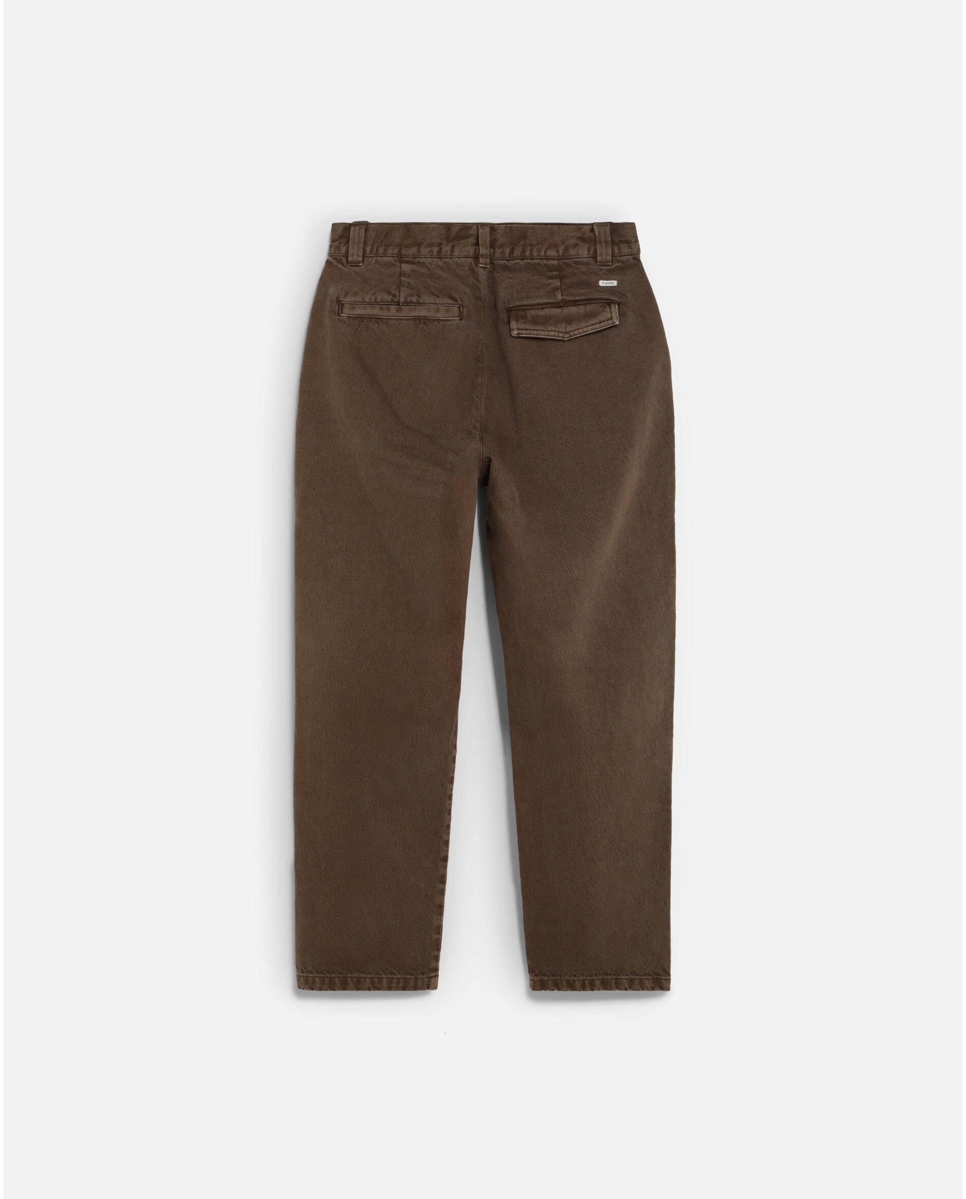Imagen 6 de Chino de hombre relaxed fit con trabillas en la cintura - Scalpers - Marrón Marrón
