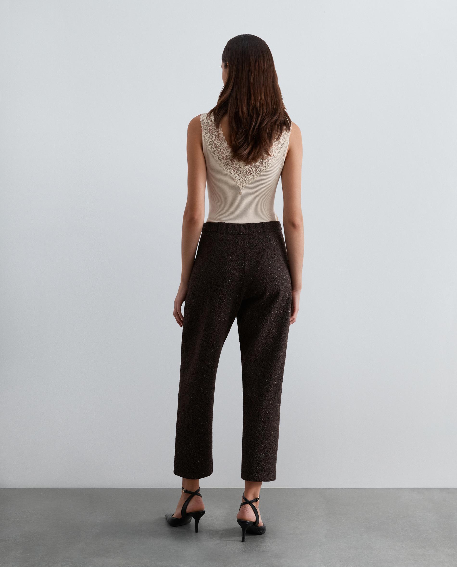 Pantalón recto de mujer de hilo metalizado y botón desplazado - Scalpers - Marrón Marrón-3