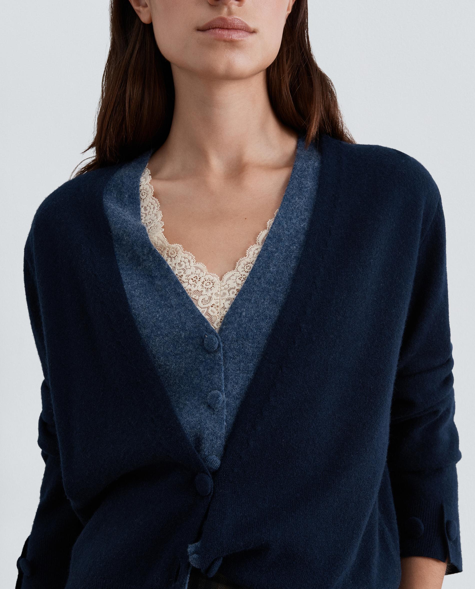 Imagen 5 de Cárdigan de mujer ligeramente holgado con cuello de pico - Scalpers - Navy Navy