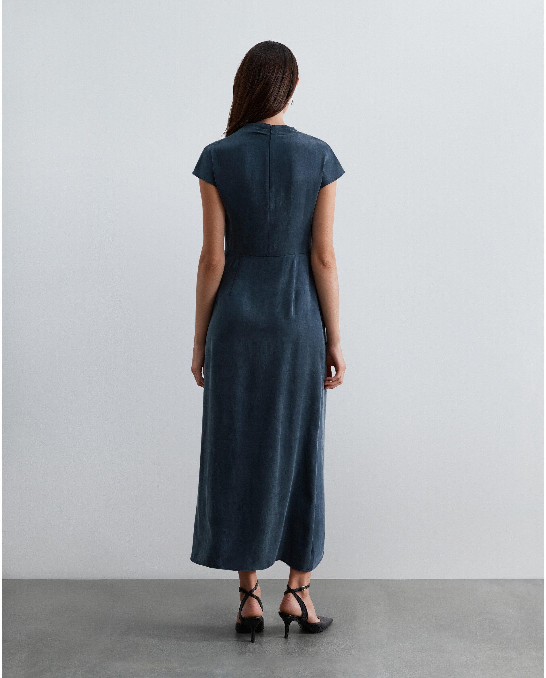 Vestido midi de manga corta con cuello drapeado - Scalpers - Navy Navy-3