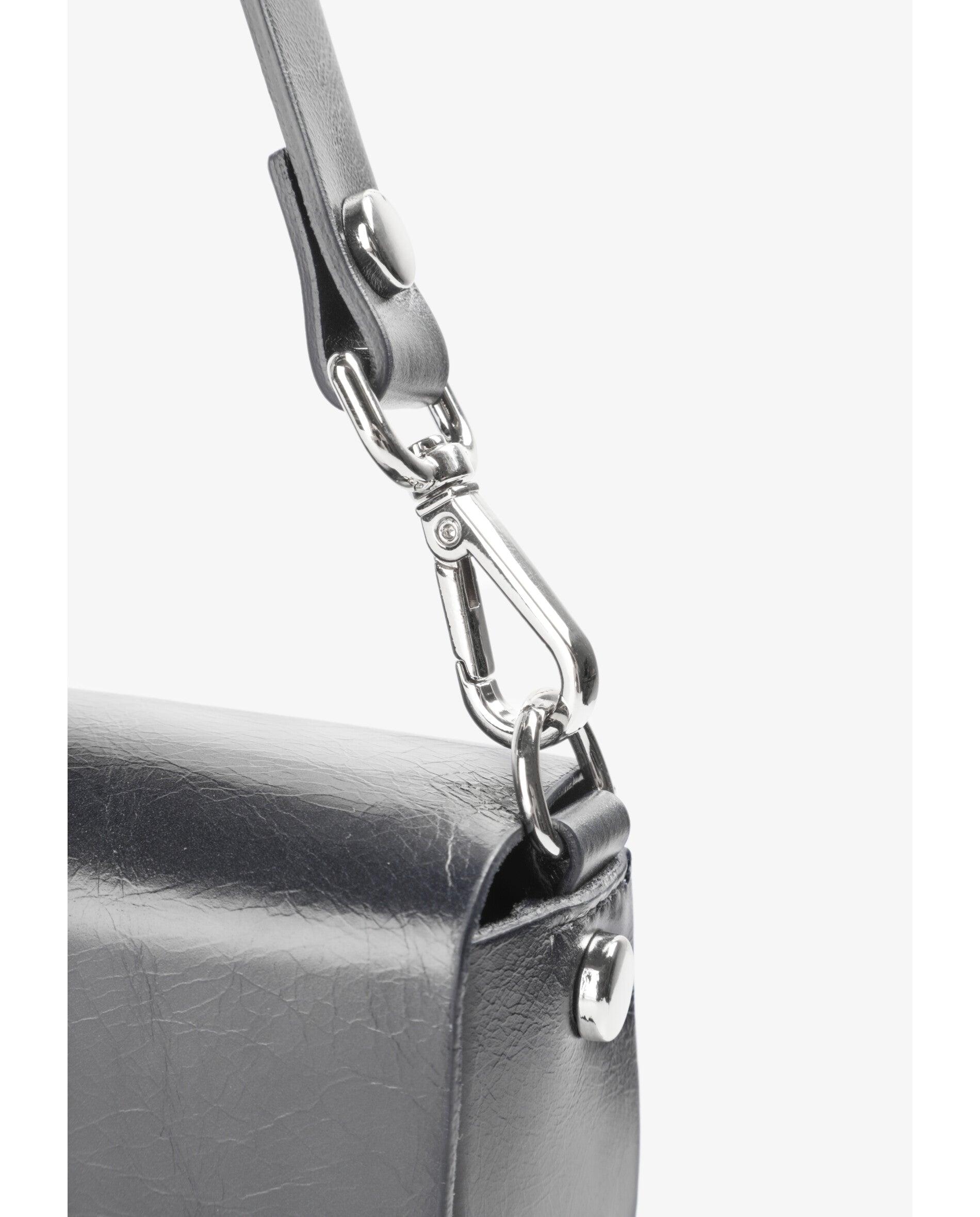 Bolso pequeño estructurado con cierre de solapa e imán - Scalpers - Gris Gris-6