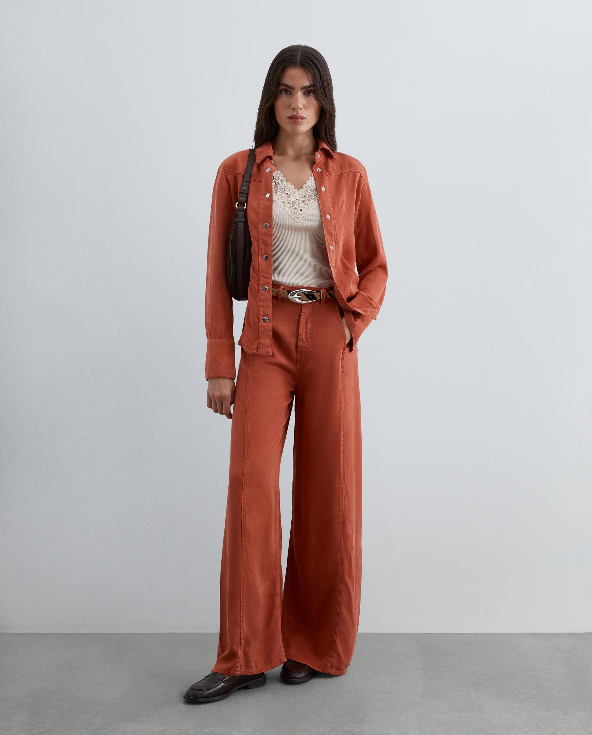 Pantalón ancho de mujer de tiro medio con costuras vistas - Scalpers - Terracota Terracota-4