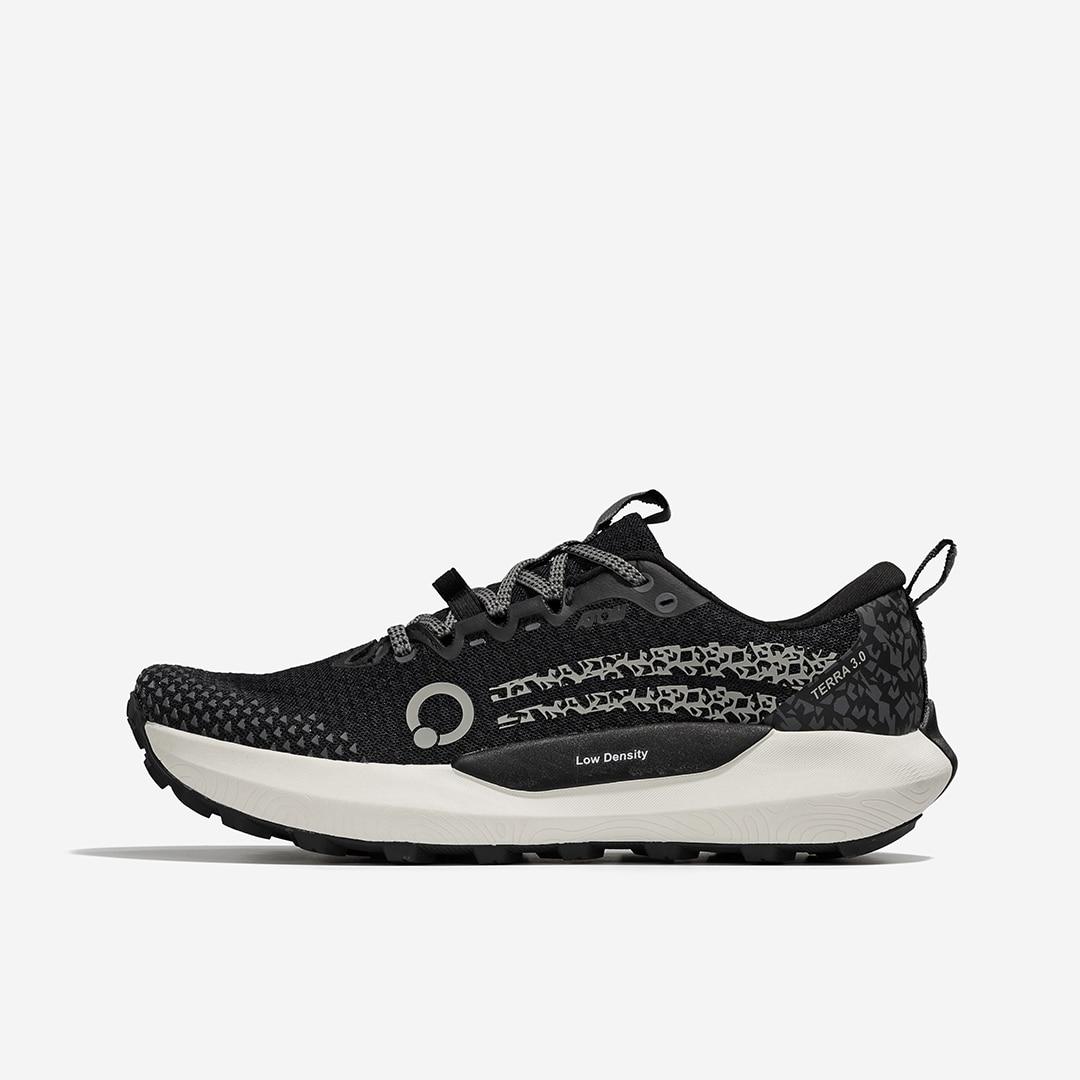 Imagen 2 de Zapatillas de montaña de hombre Atom - Negro Negro