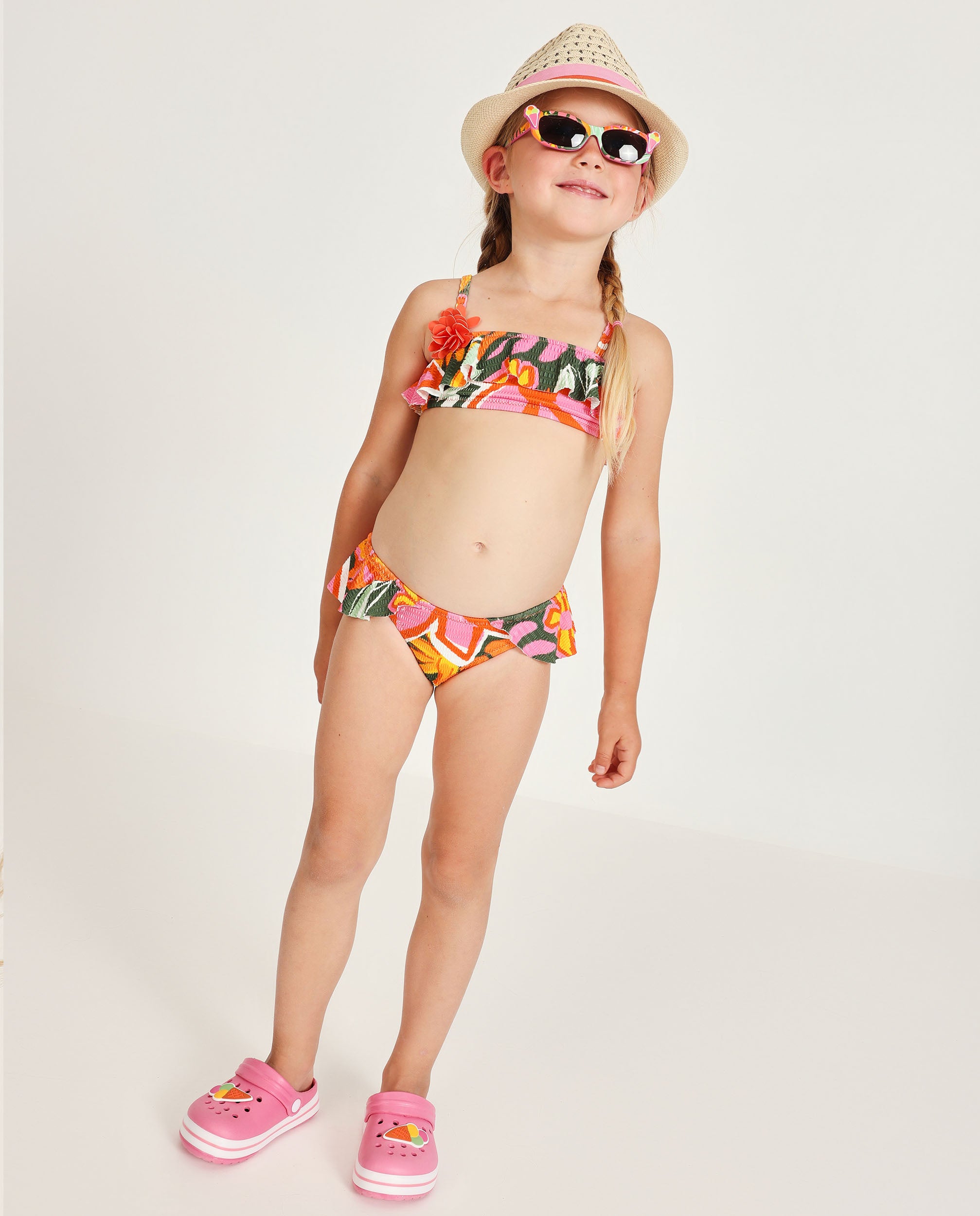 Imagen 1 de Bikini de niña de punto y detalle floral en relieve Naranja