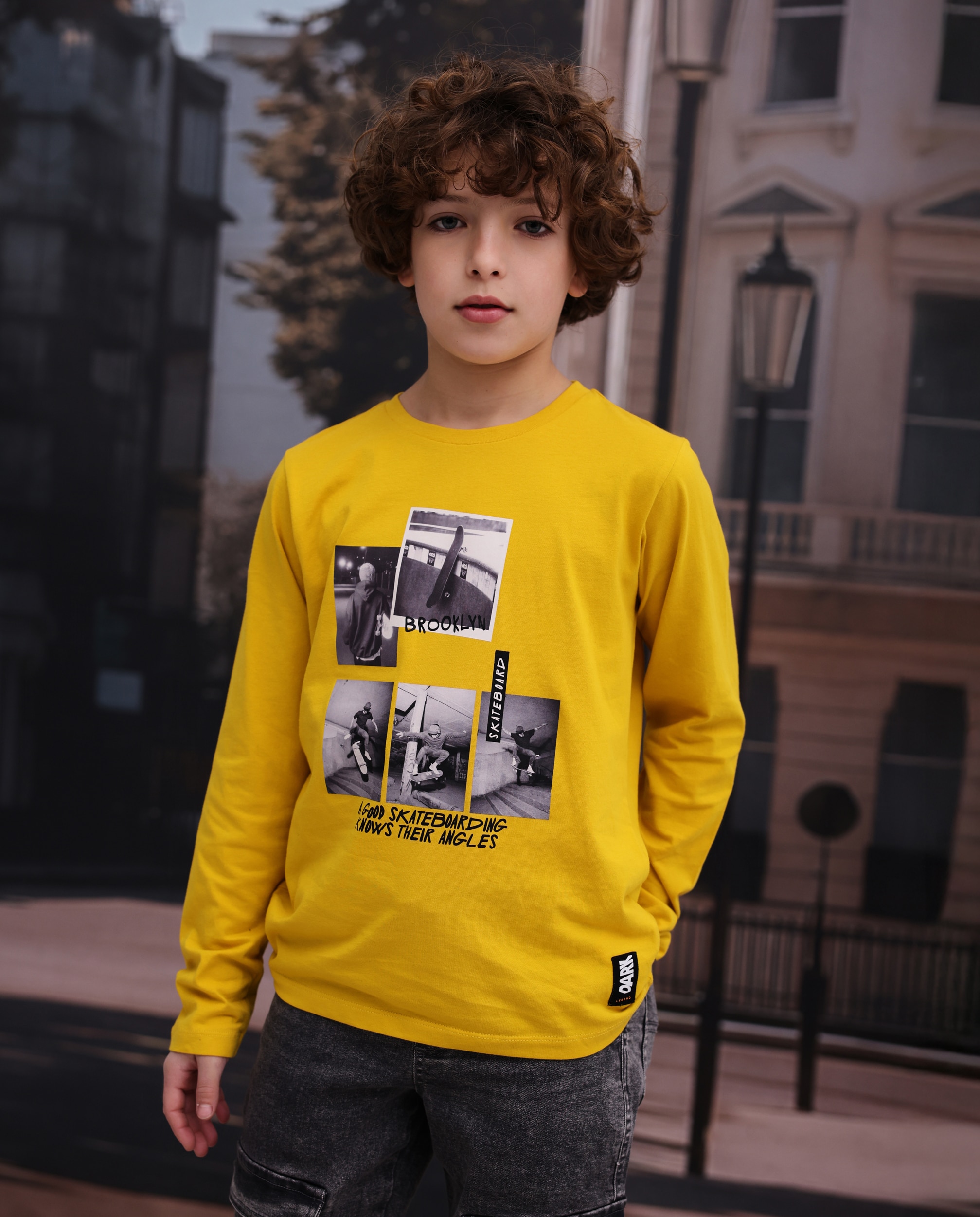 Camiseta de niño de punto con tomas urbanas - Tuc tuc - Amarillo Amarillo-1