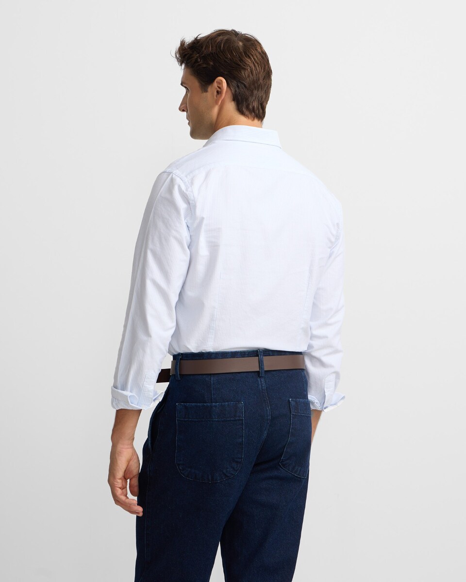 Camisa de hombre sport oxford cutaway raya celeste · Silbon · El