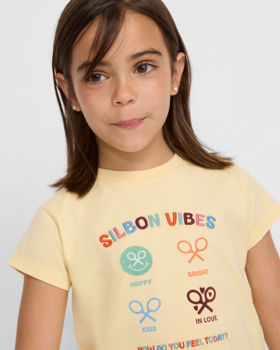 Camiseta de niña silbon vibes amarilla · Silbon · El Corte Inglés