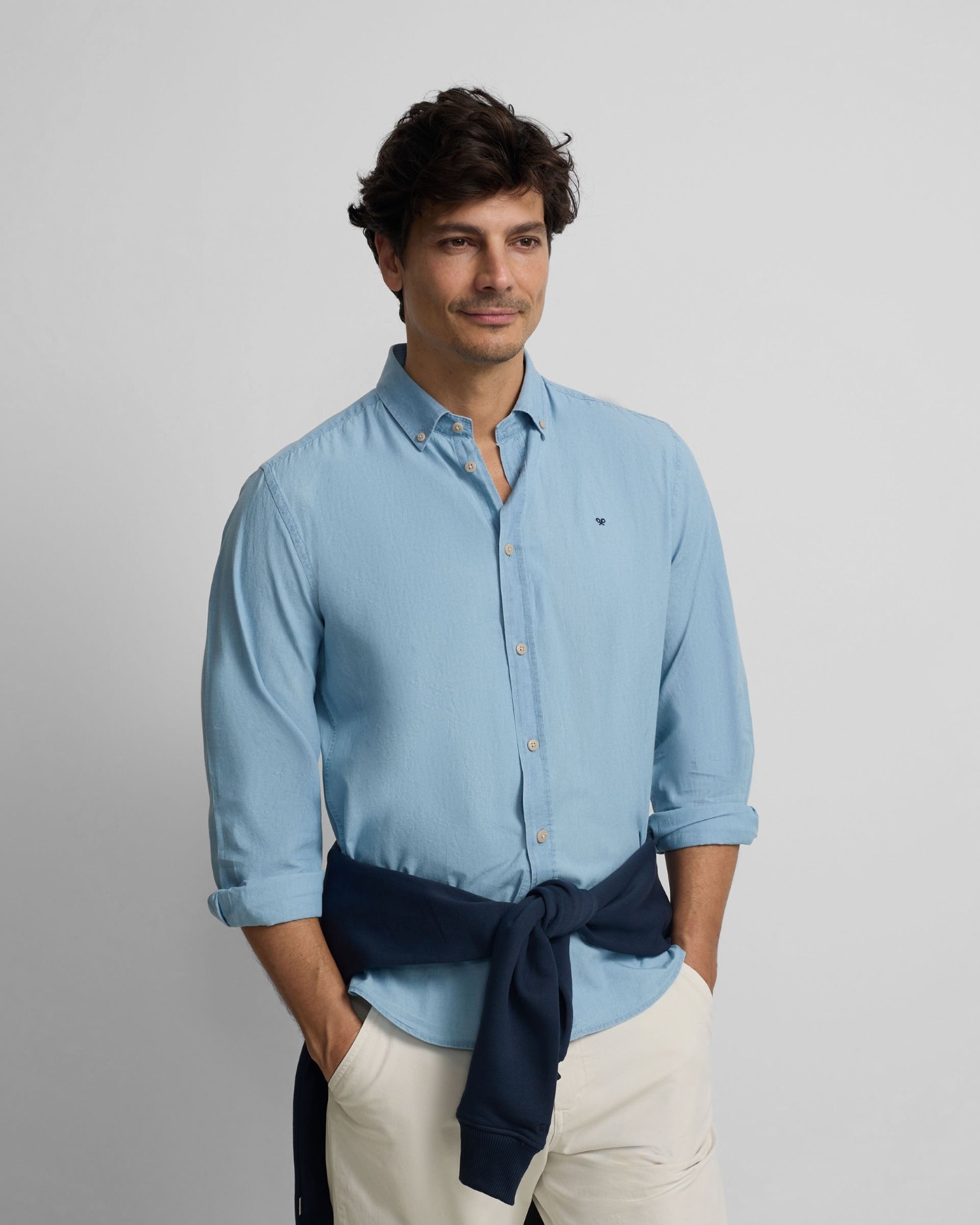Silbon - Camisa de hombre sport denim azul claro.