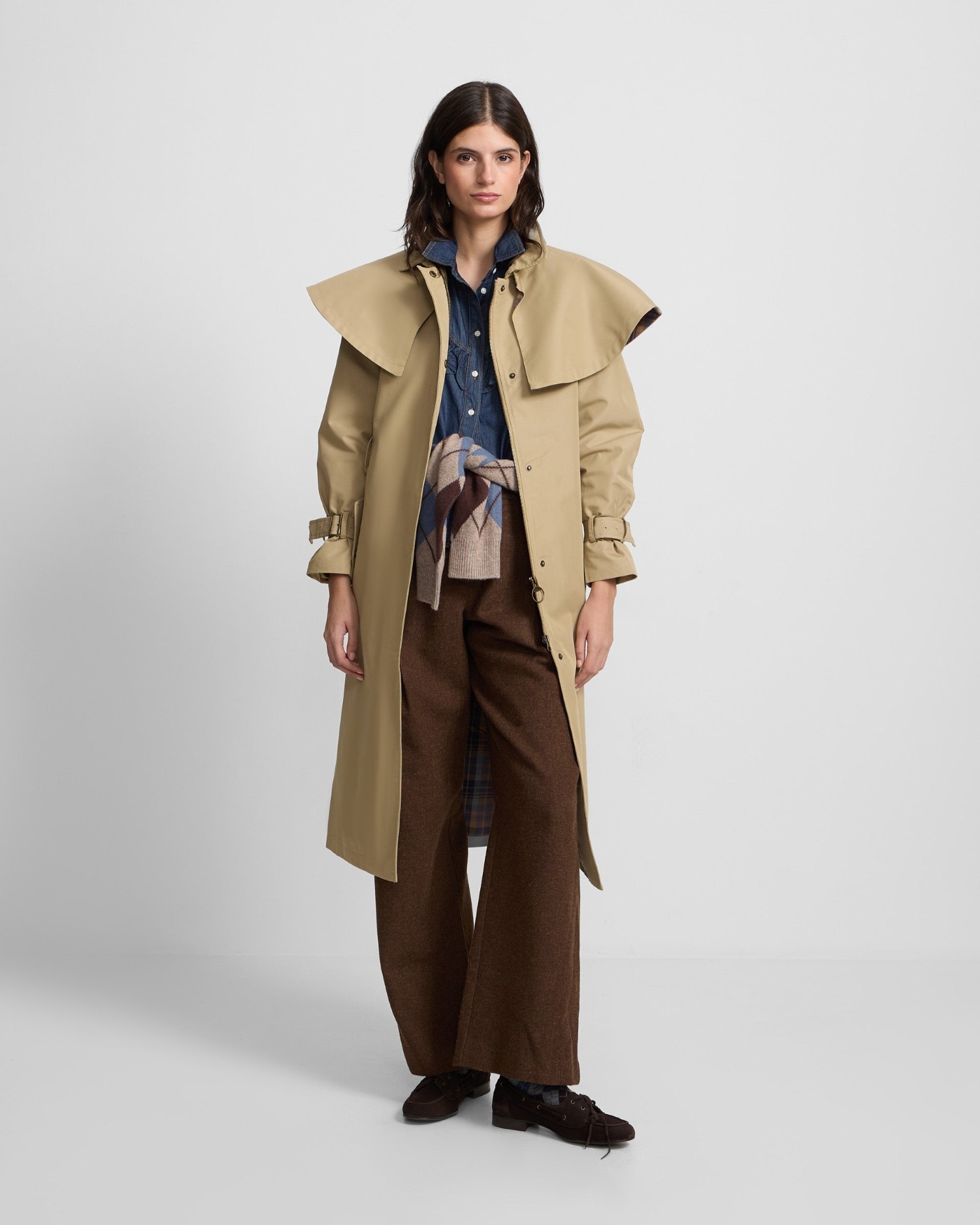 Imagen 0 de Gabardina larga capa Beige