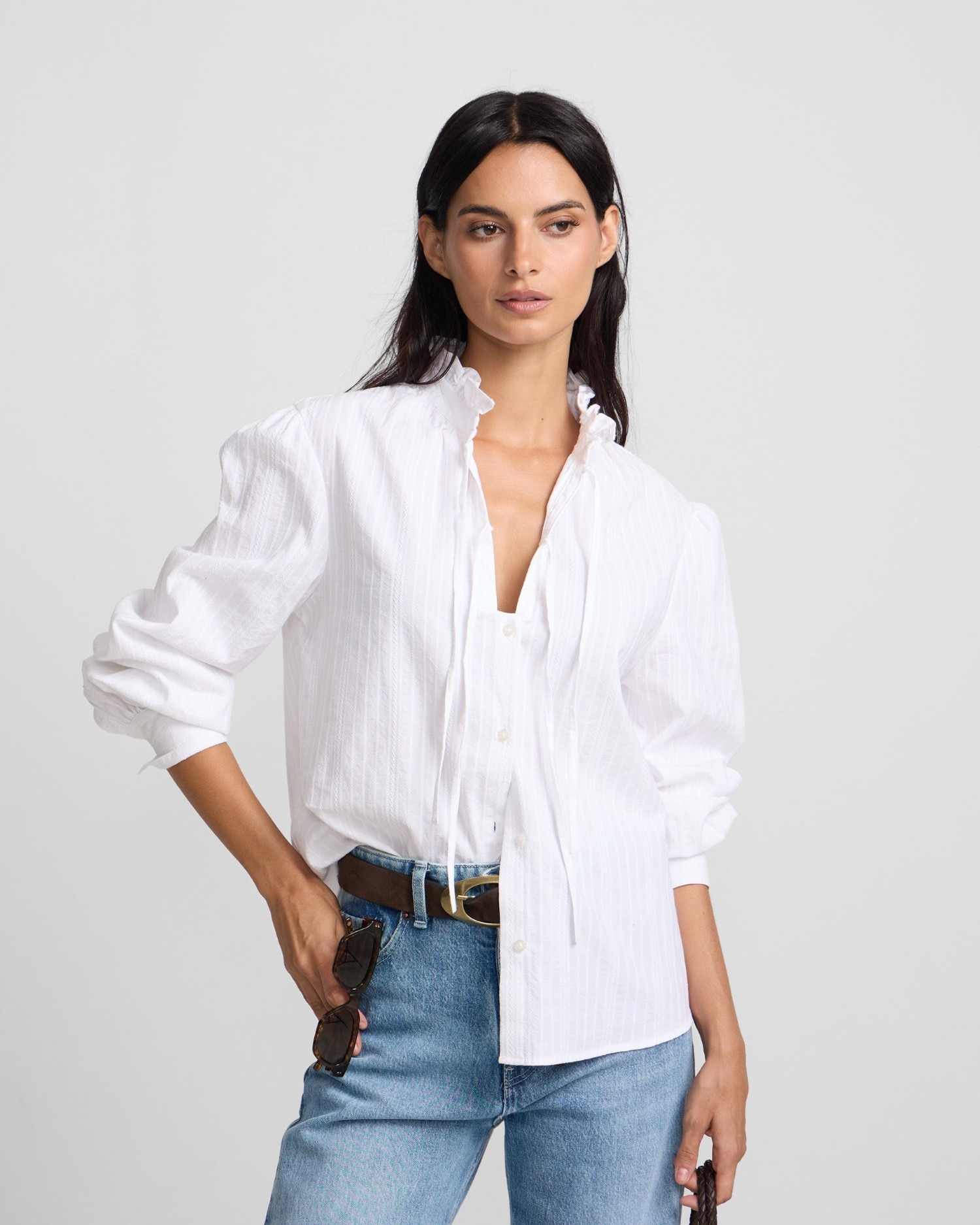 Imagen 0 de Camisa cuello alto lazos Blanco