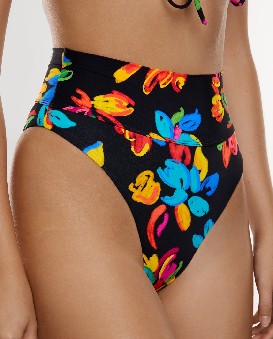 Imagen 0 de Braguita de bikini de corte brasileño manami Amarillo / Negro