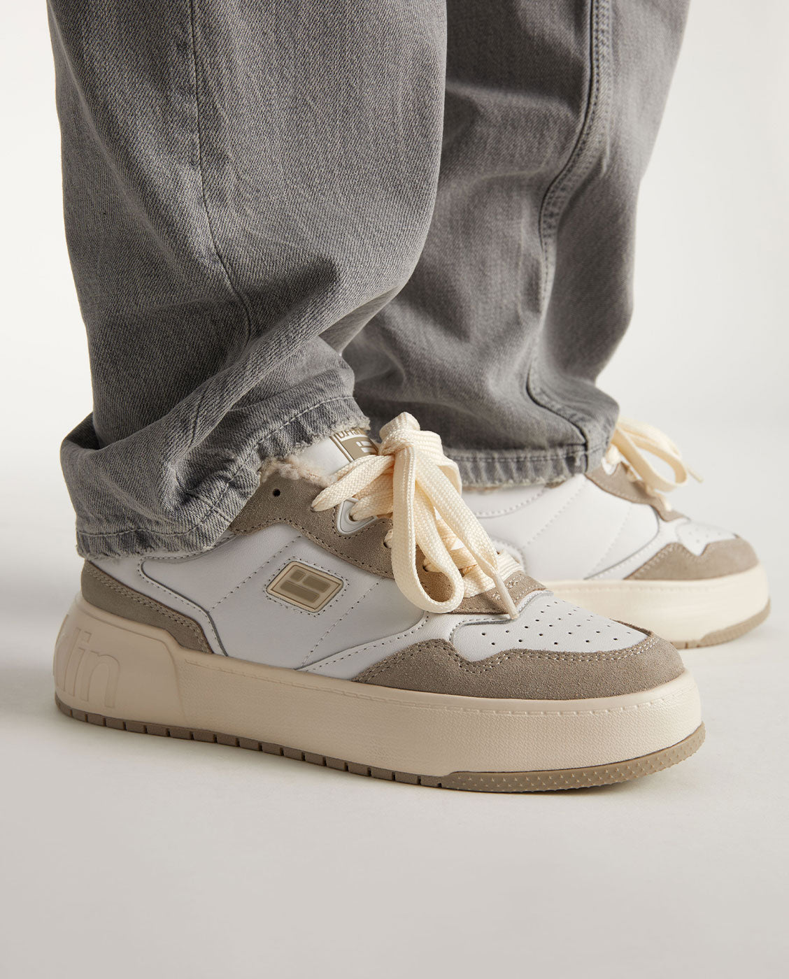 Zapatillas deportivas de mujer con plataforma Court Fleece - D.Franklin - Blanco Blanco-2