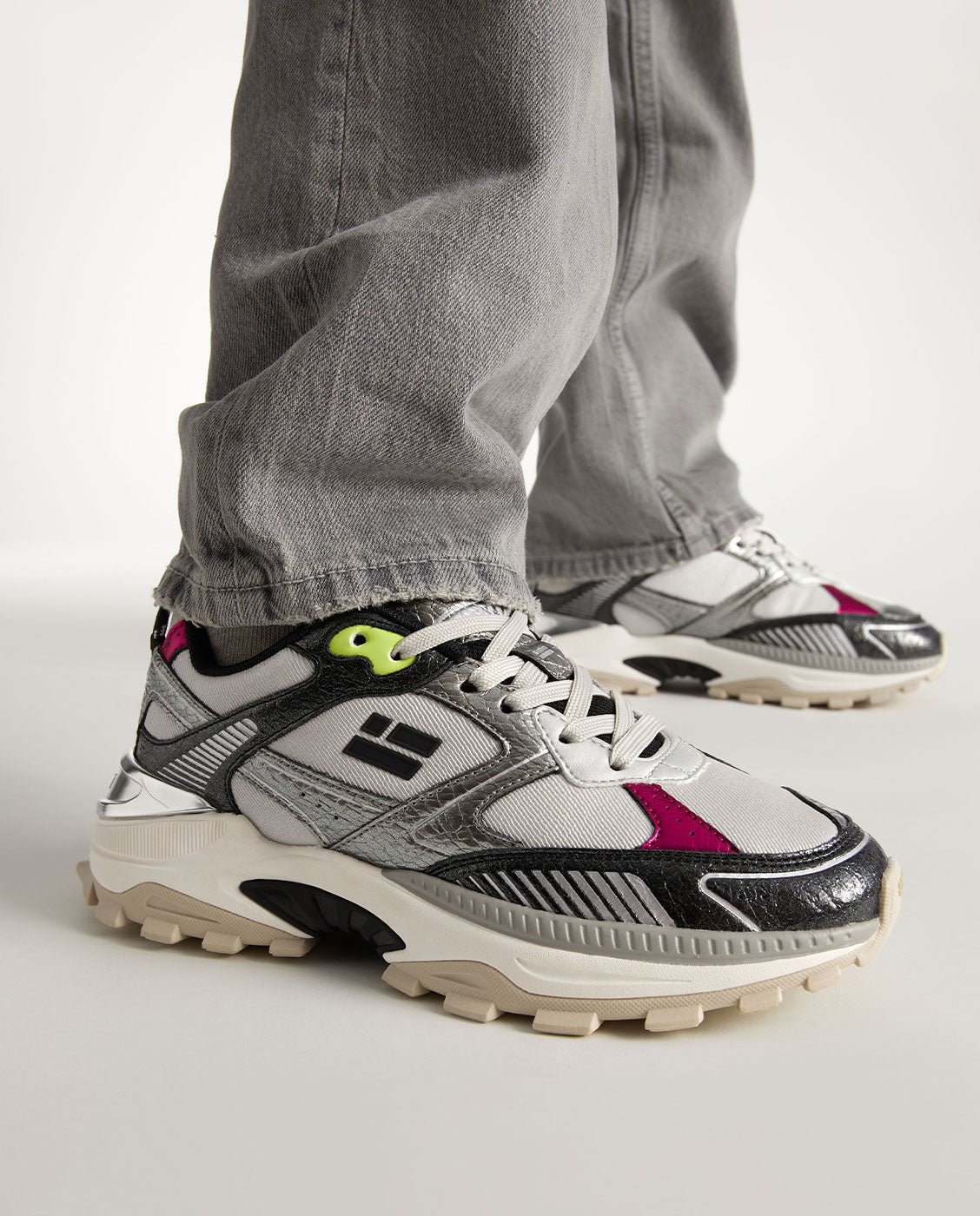 Zapatillas deportivas de mujer con suela amortiguadora 347 track flame - D.Franklin - Gris Gris-2