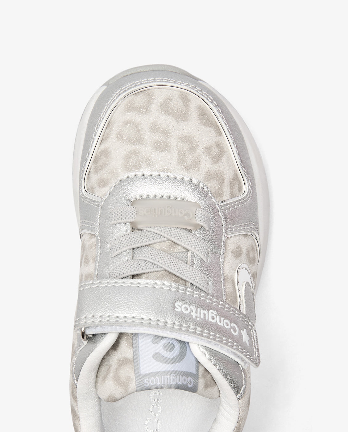 Imagen 4 de Zapatillas de luces de niña barefoot con cierre adherente y estampado animal - Conguitos - Plata Plata