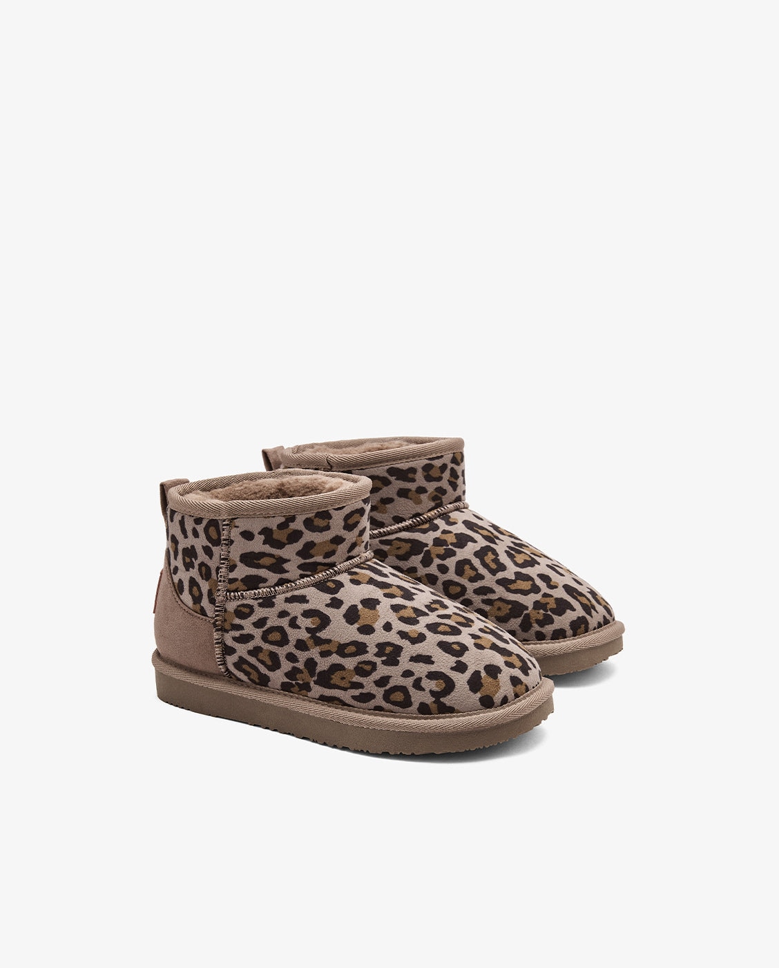 Imagen 2 de Botas de niña estilo australiana de corte bajo estampada animal con forro de pelo b&w - Conguitos - Multicolor Multicolor