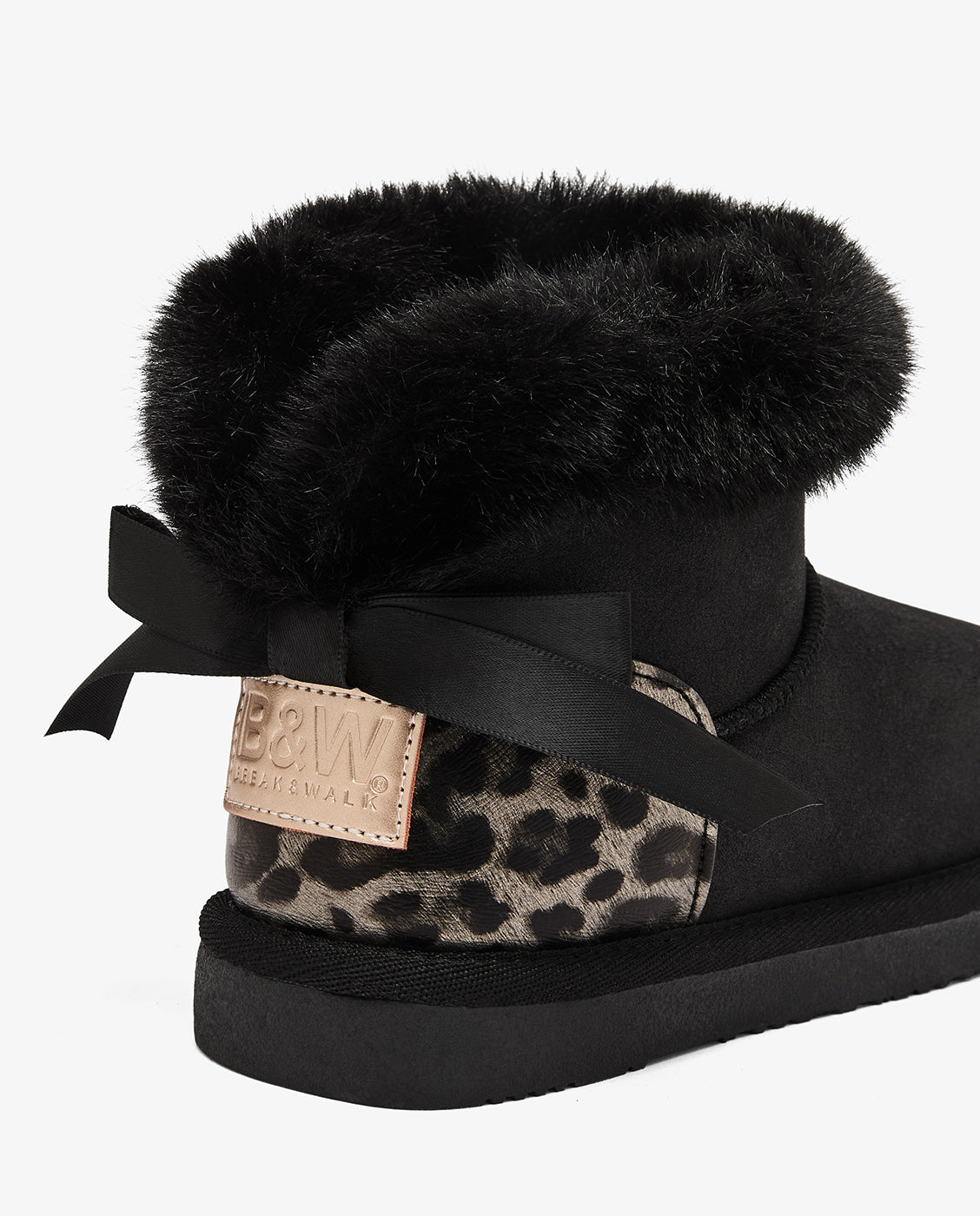 Imagen 4 de Botas de niña estilo australiana de corte bajo con lazo y forro de pelo b&w - Conguitos - Negro Negro