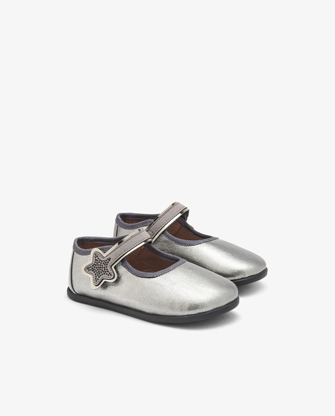 Imagen 2 de Merceditas Barefoot de niña con adorno estrella brillante cobre - Conguitos - Gris Gris