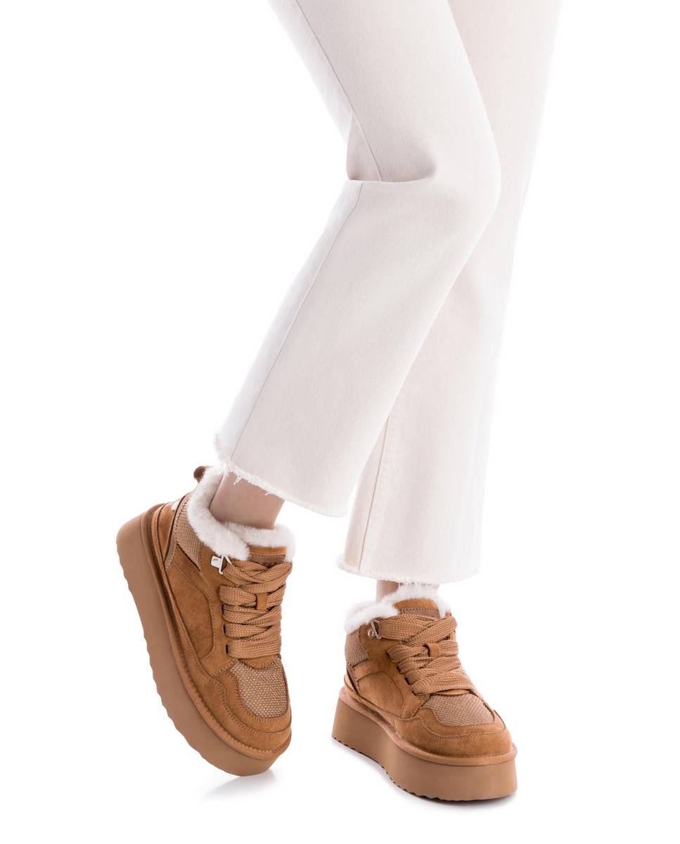 Zapatilla de mujer con cordones y pelo interior - Xti - Camel Camel-2