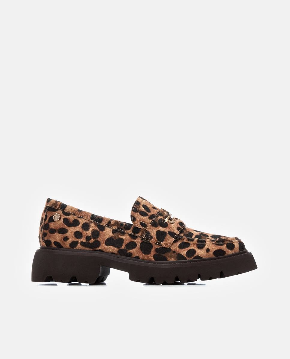 Carmela - Mocasines de mujer planos de piel con suela de goma.