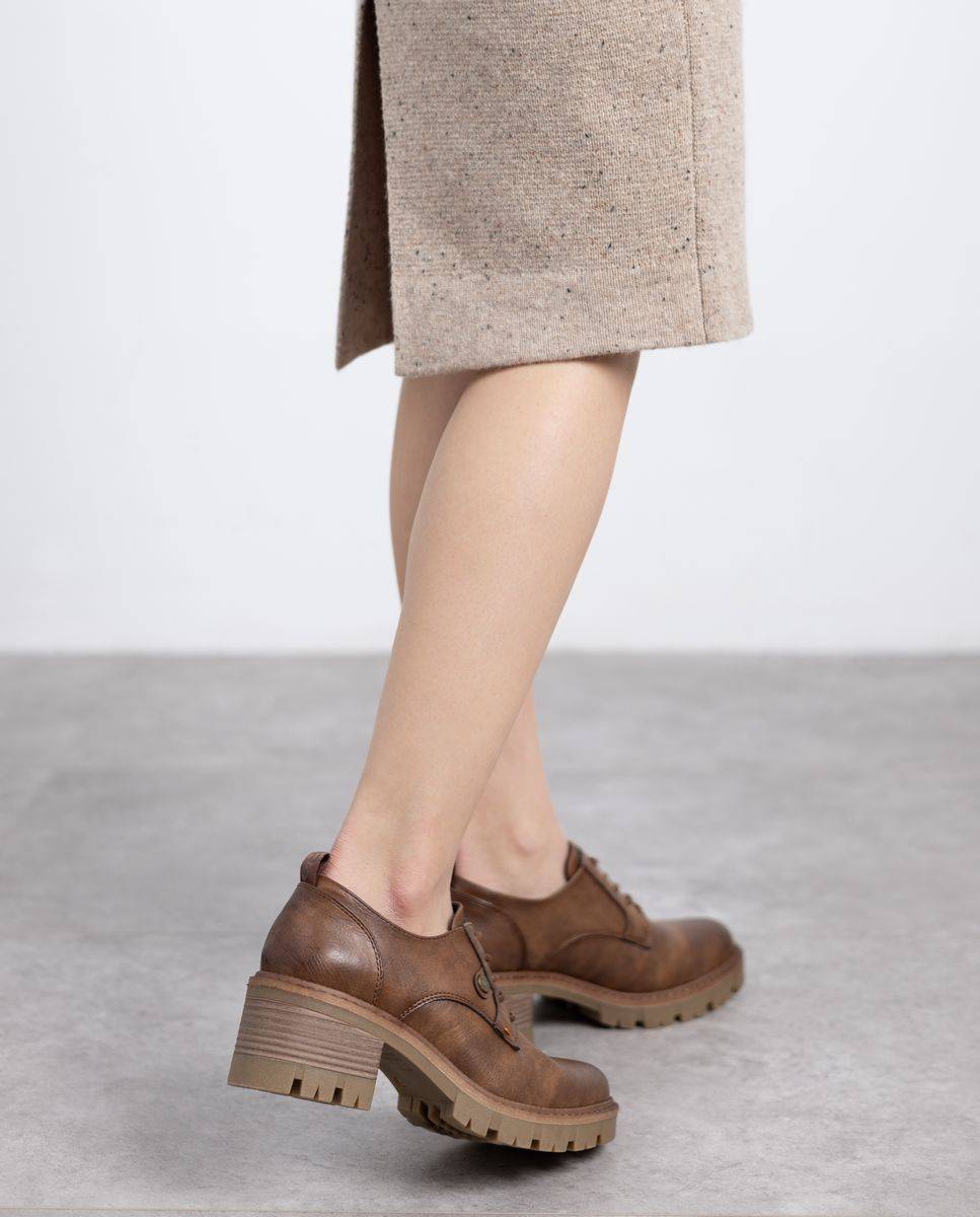 Mocasín de mujer con cordones - Refresh - Camel Camel-2
