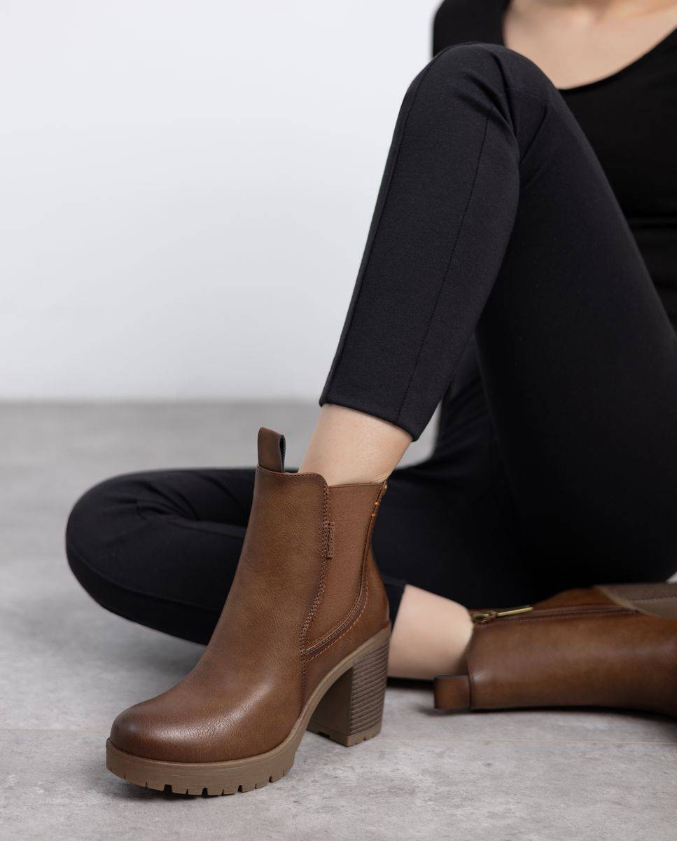 Botines de mujer con cremallera y tacón ancho - Refresh - Camel Camel-2