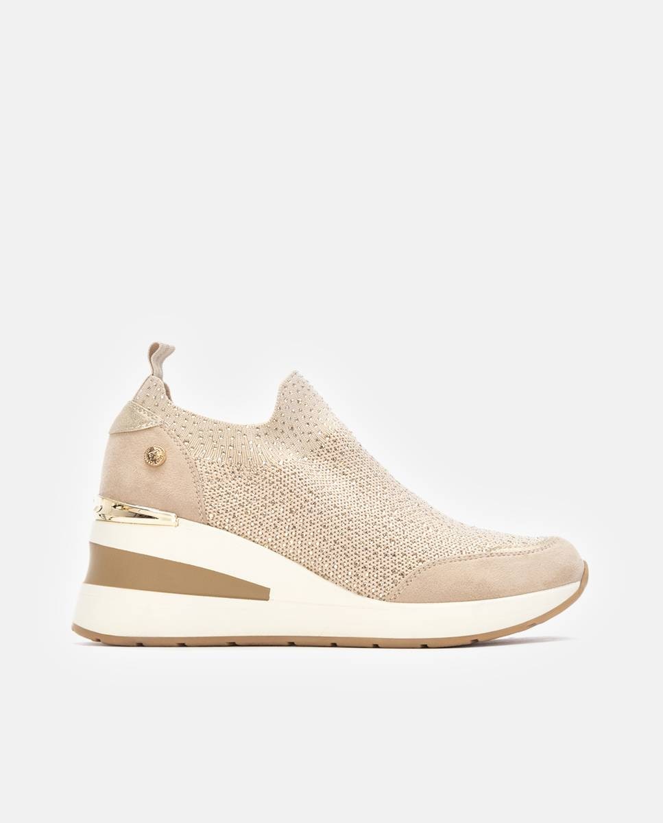 Zapatillas básicas de mujer con cuña - Xti - Beige Beige-1