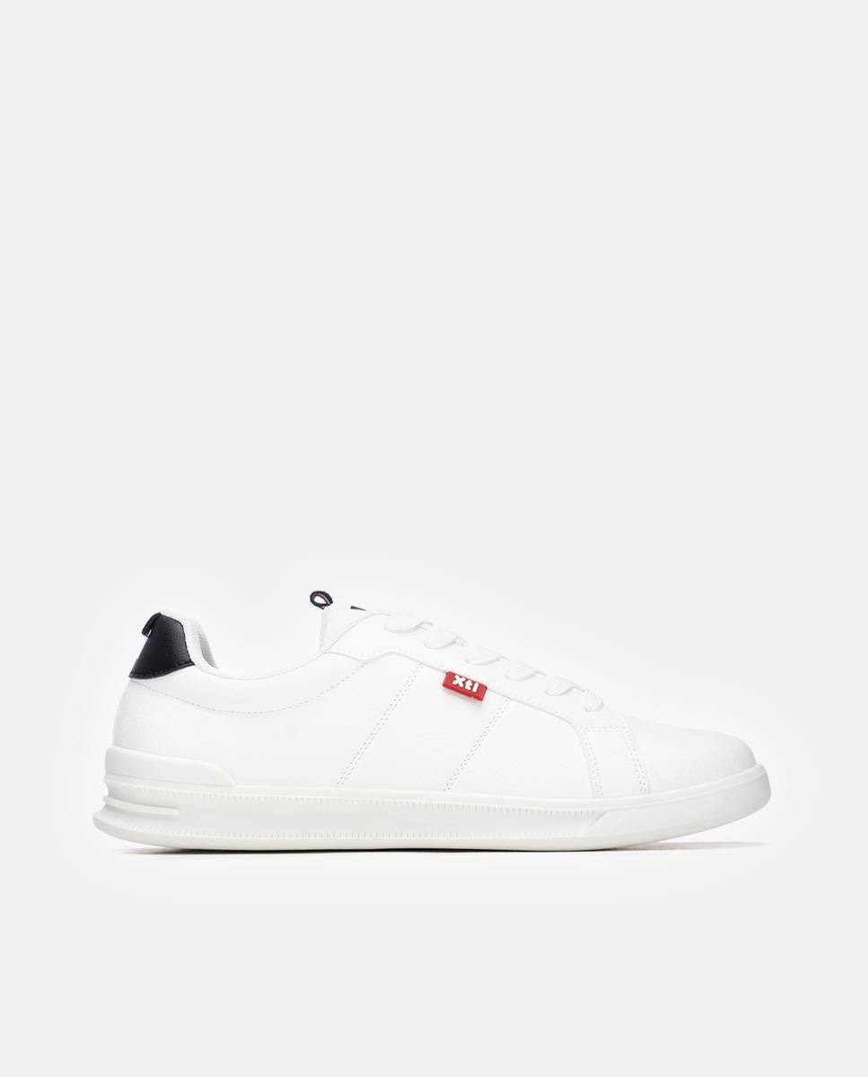 Xti - Zapatilla básica de hombre con cordones.