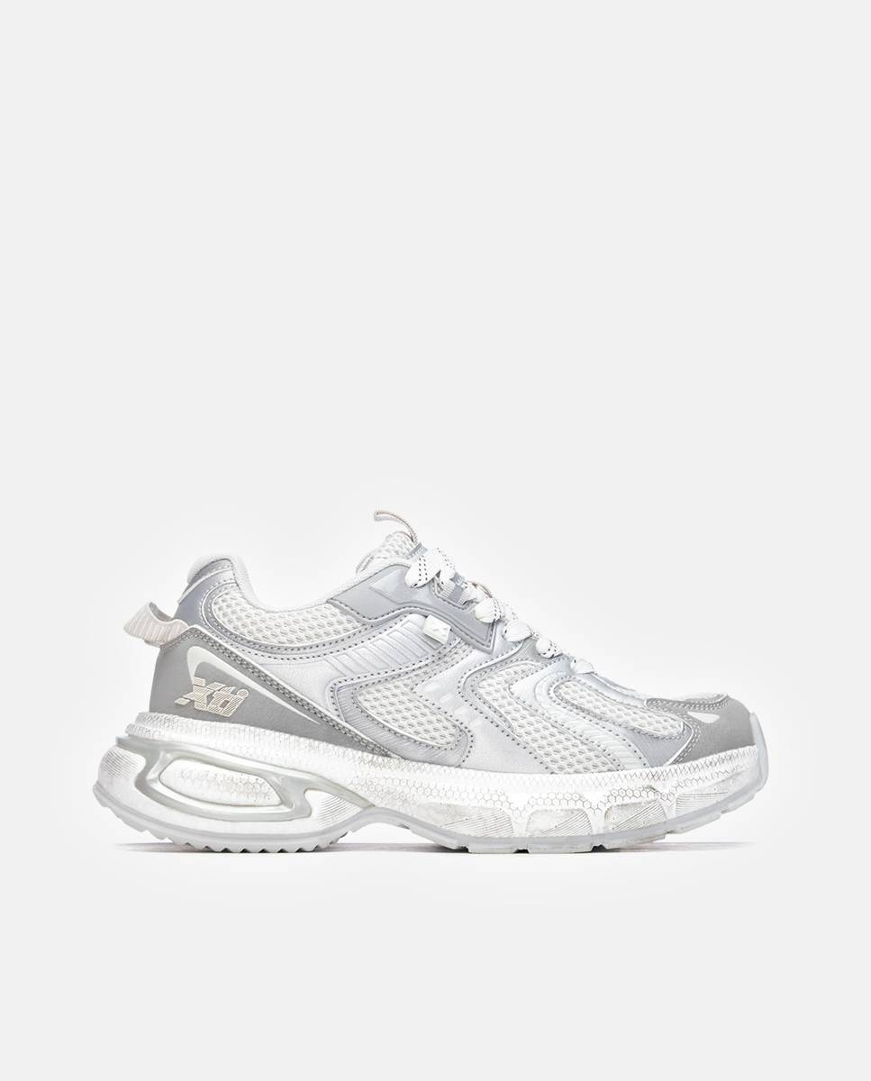 Xti - Zapatillas planas de mujer con cordones.