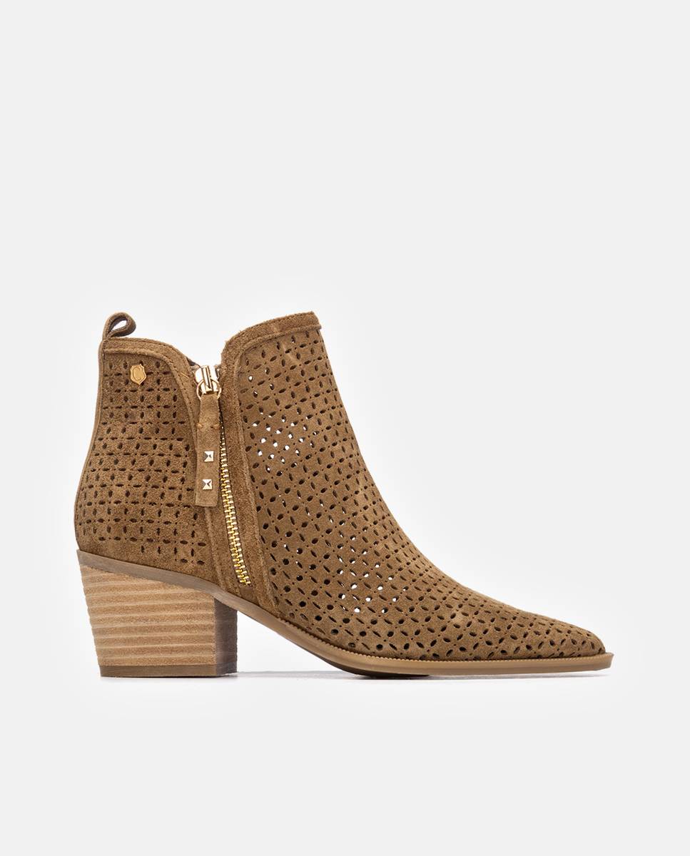 Botines de mujer de piel con tacón y punta fina - Carmela - Camel Camel-1