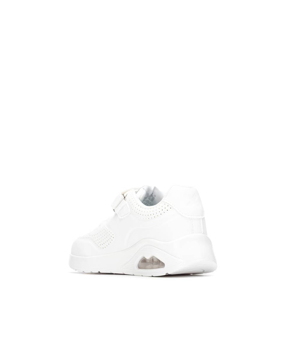 Xti - Zapatillas deportivas de niña con cordones y suela de goma.