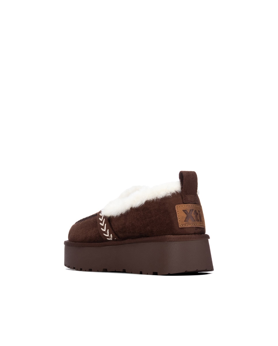 Mocasín de mujer con pelo y borlas - Xti - Marrón Marrón-4
