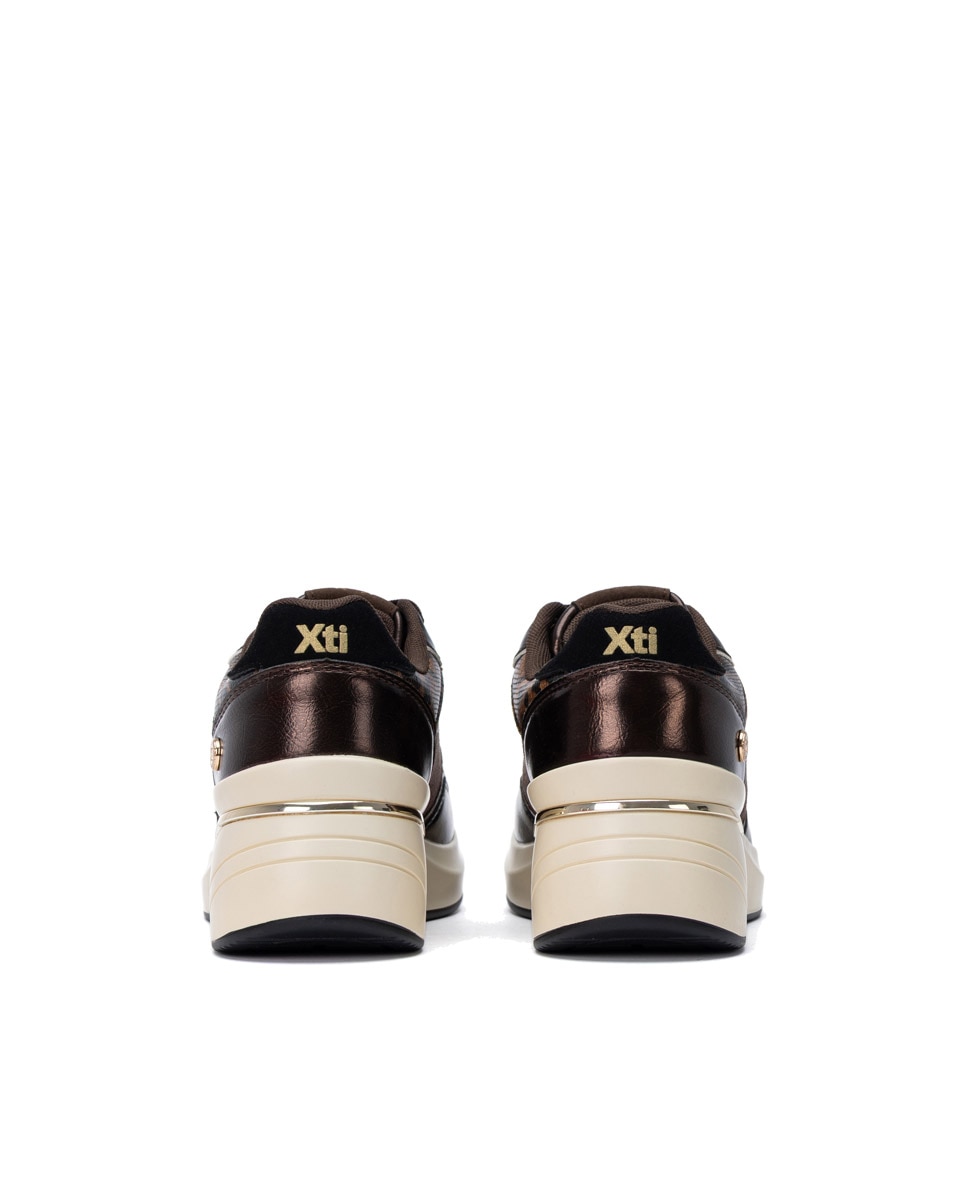 Zapatillas de mujer con cuña y cordones - Xti - Marrón Marrón-5