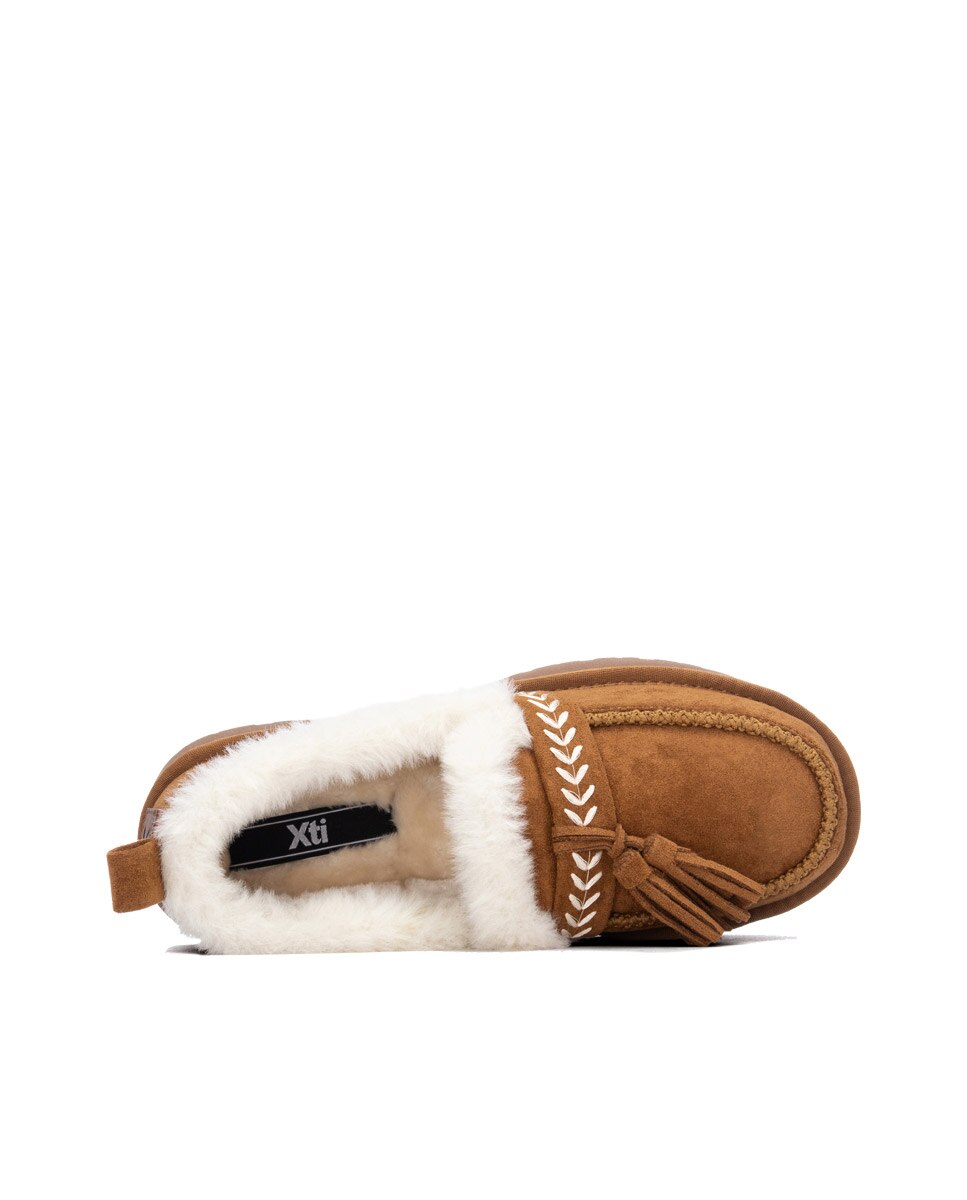 Mocasín de mujer con pelo y borlas - Xti - Camel Camel-5