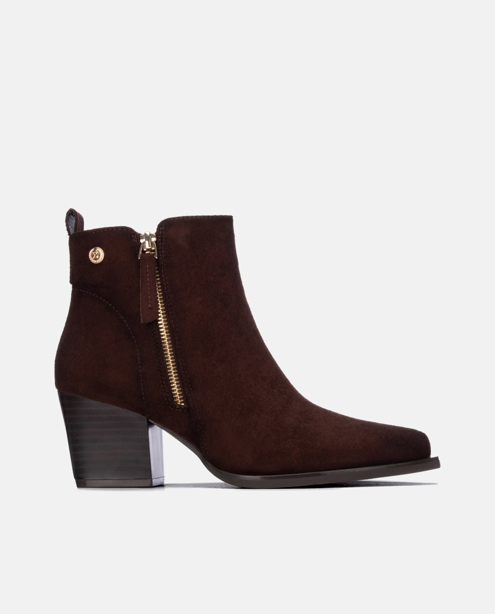 Imagen 0 de Botines de mujer con cremallera Marrón