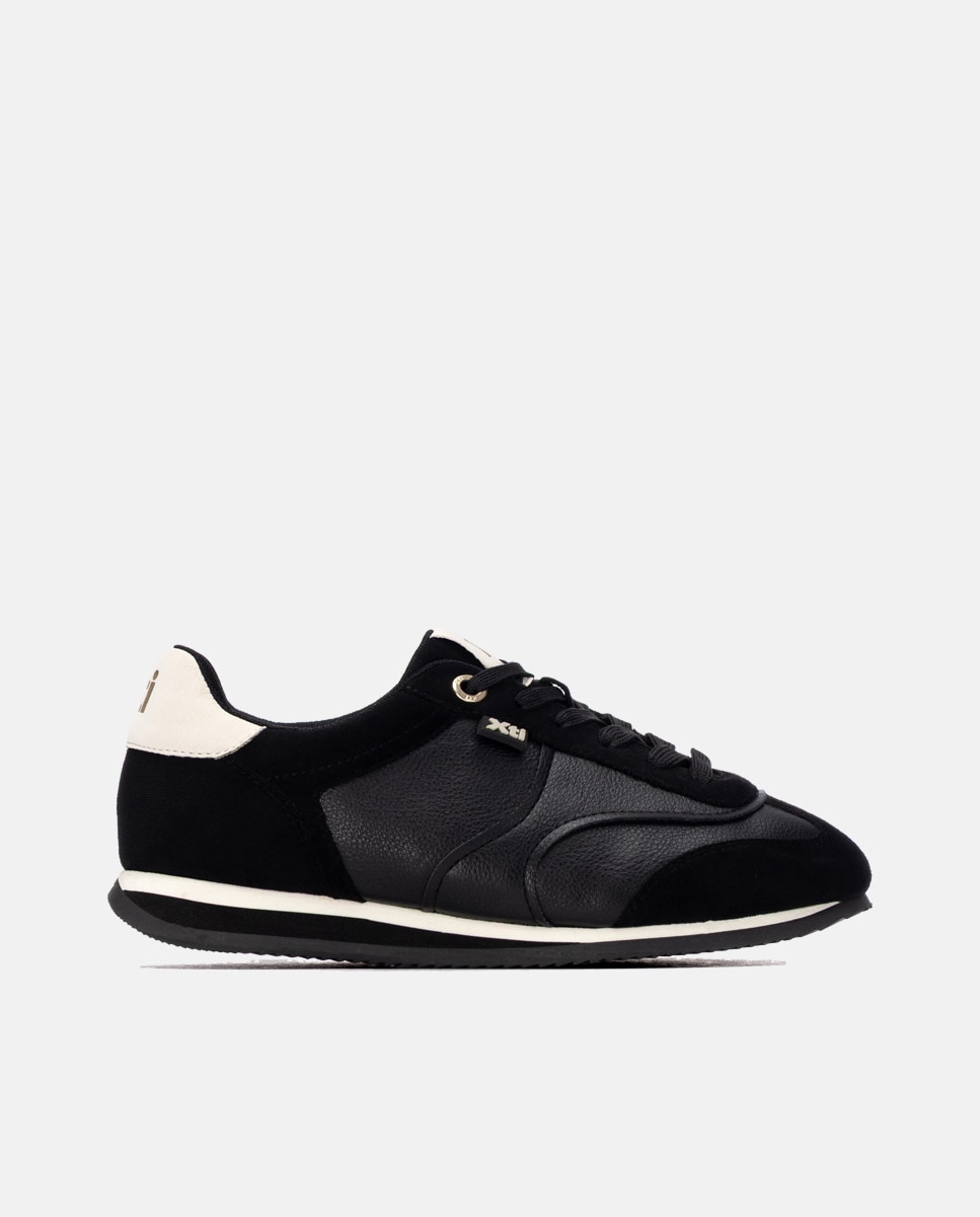 Xti - Zapatilla de mujer con cordones.