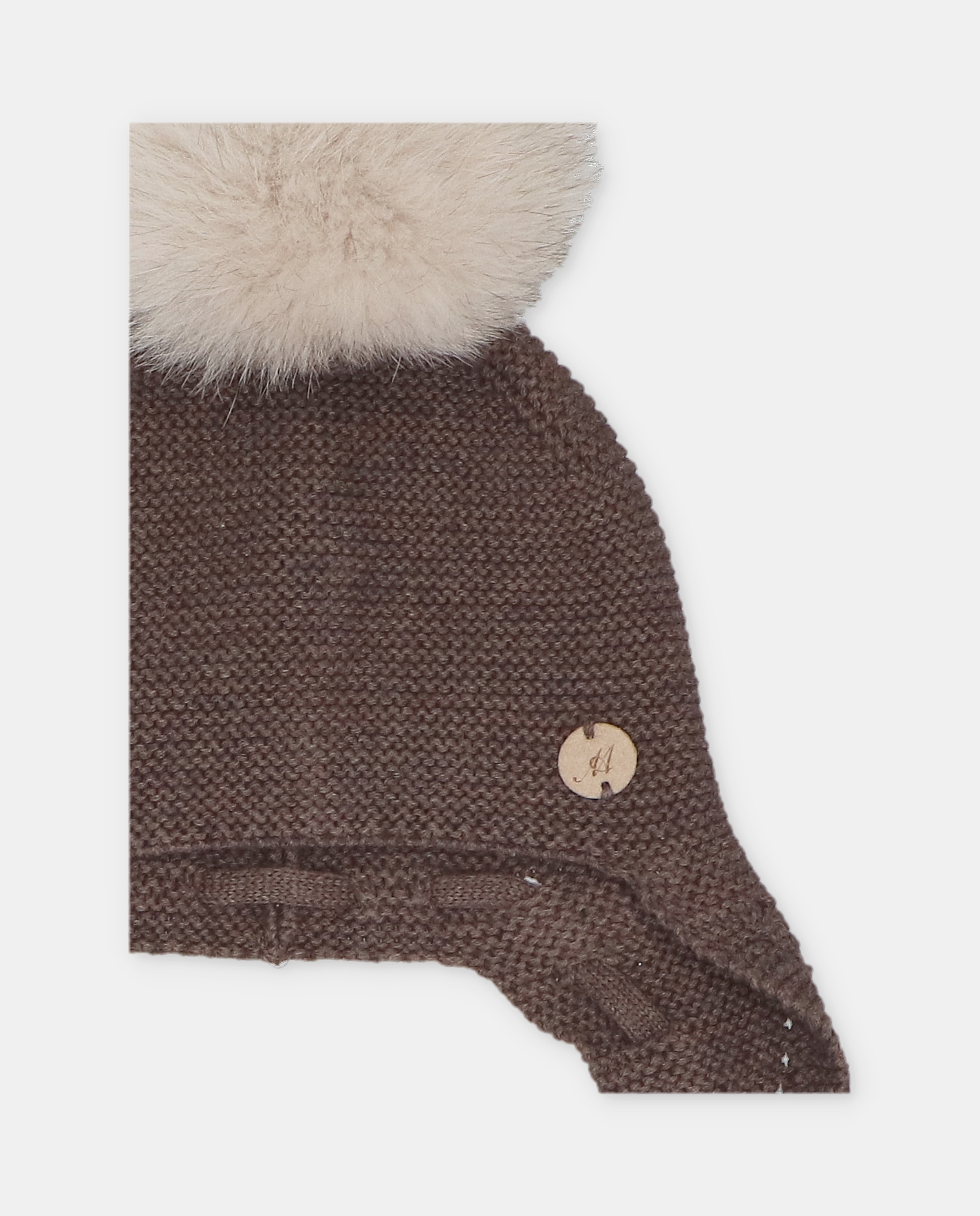 Gorro de bebés de punto con pompón de pelo. - Martín Aranda - Marrón chocolate Marrón chocolate-2
