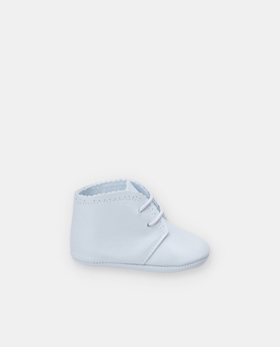 Imagen 1 de Botas de bebé de piel con cordones. - Martín Aranda - Azul celeste Azul celeste
