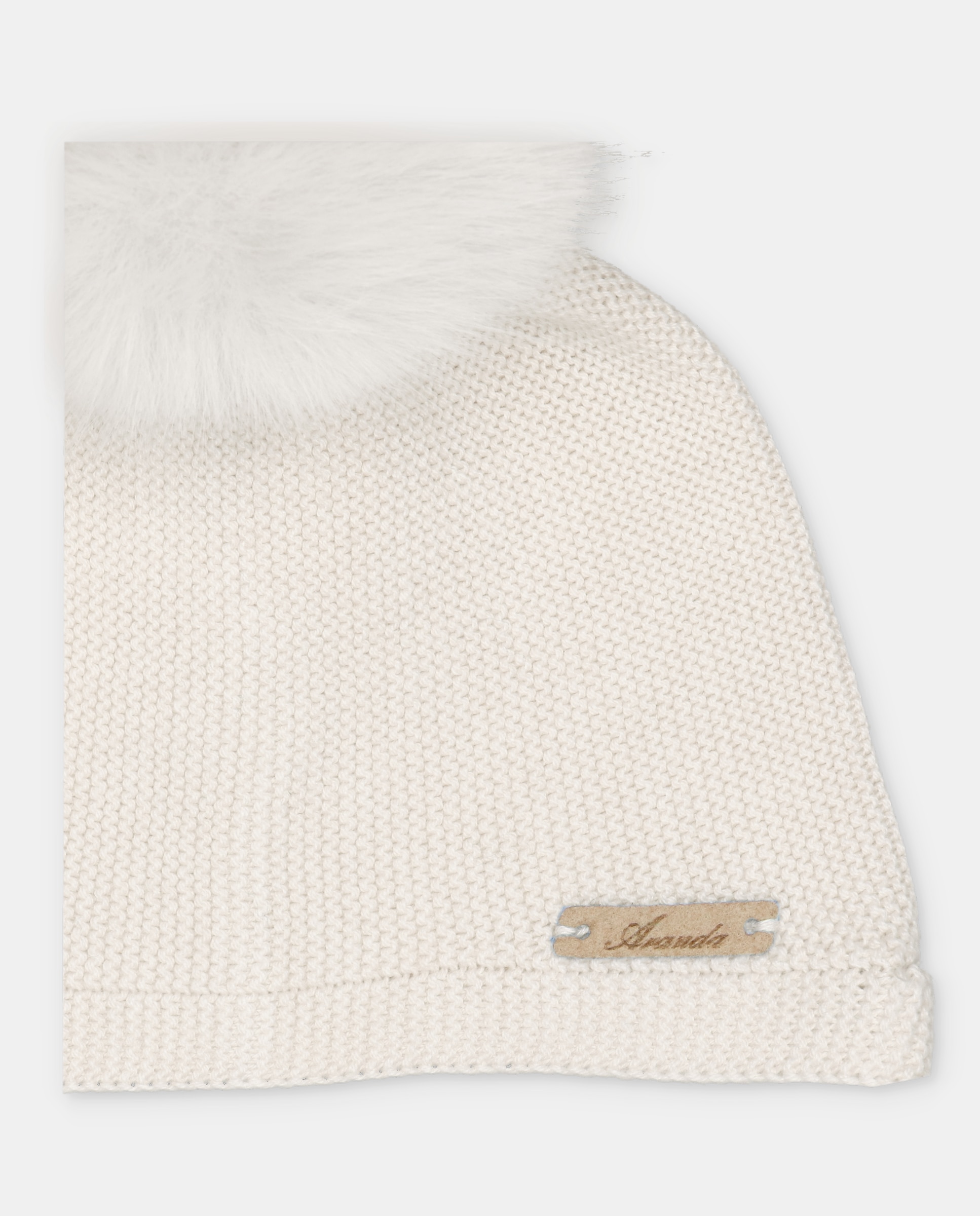 Gorro de bebés de punto con pompón de pelo y cierre de tiras trenzadas. - Martín Aranda - Beige Beige-2