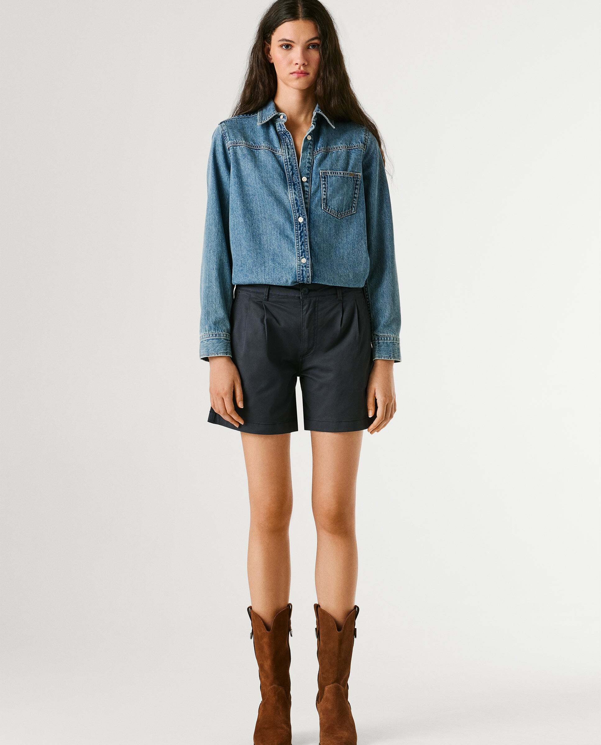 Pepe Jeans - Bermuda chino de mujer fit regular.