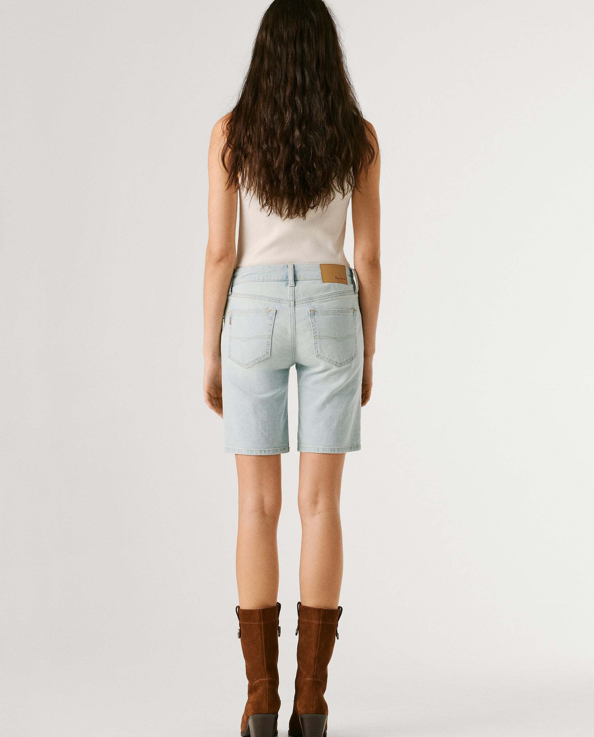 Shorts vaquero de mujer fit slim - Pepe Jeans - Gris Gris-4
