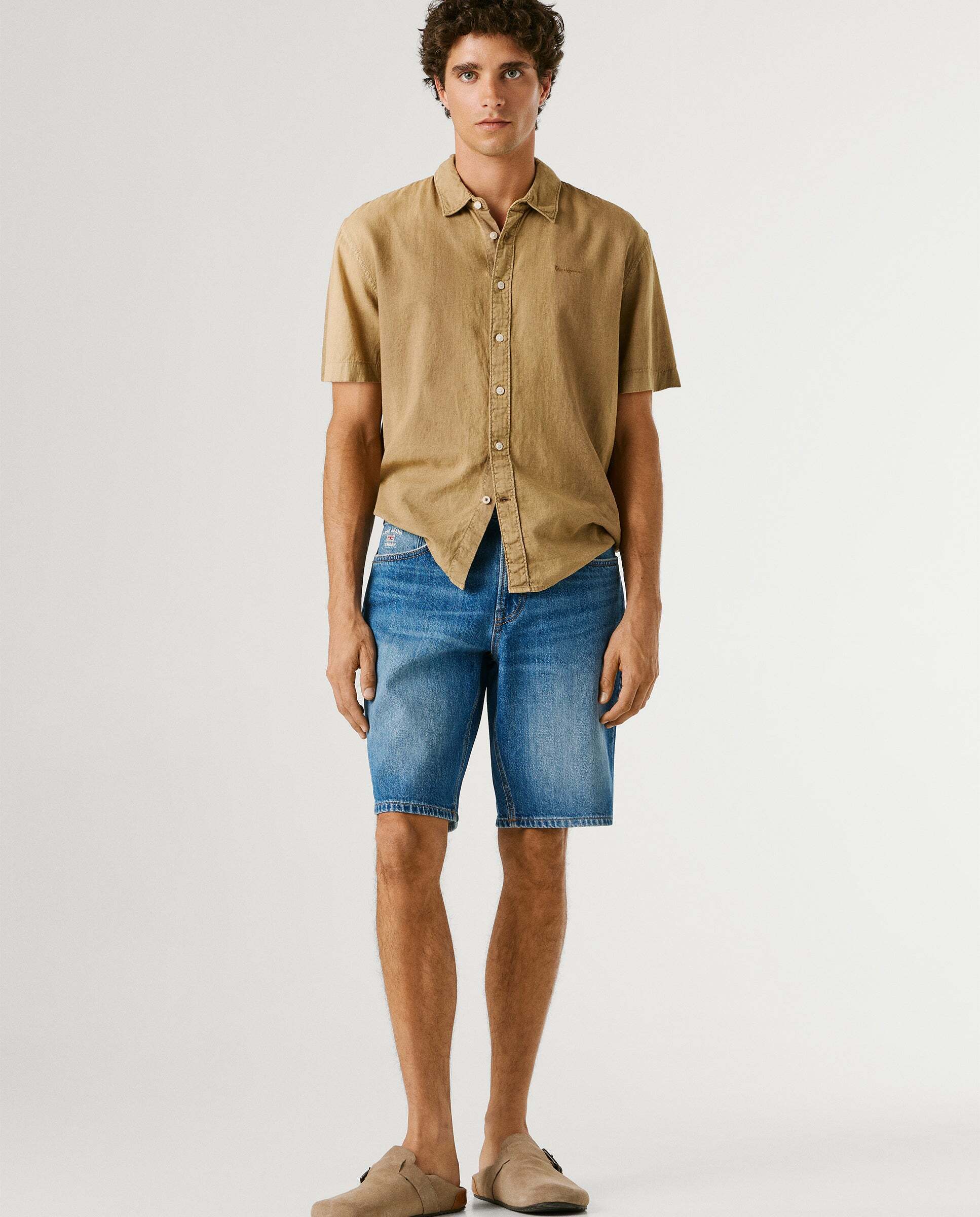 Pepe Jeans - Bermuda vaquera de hombre fit taper.