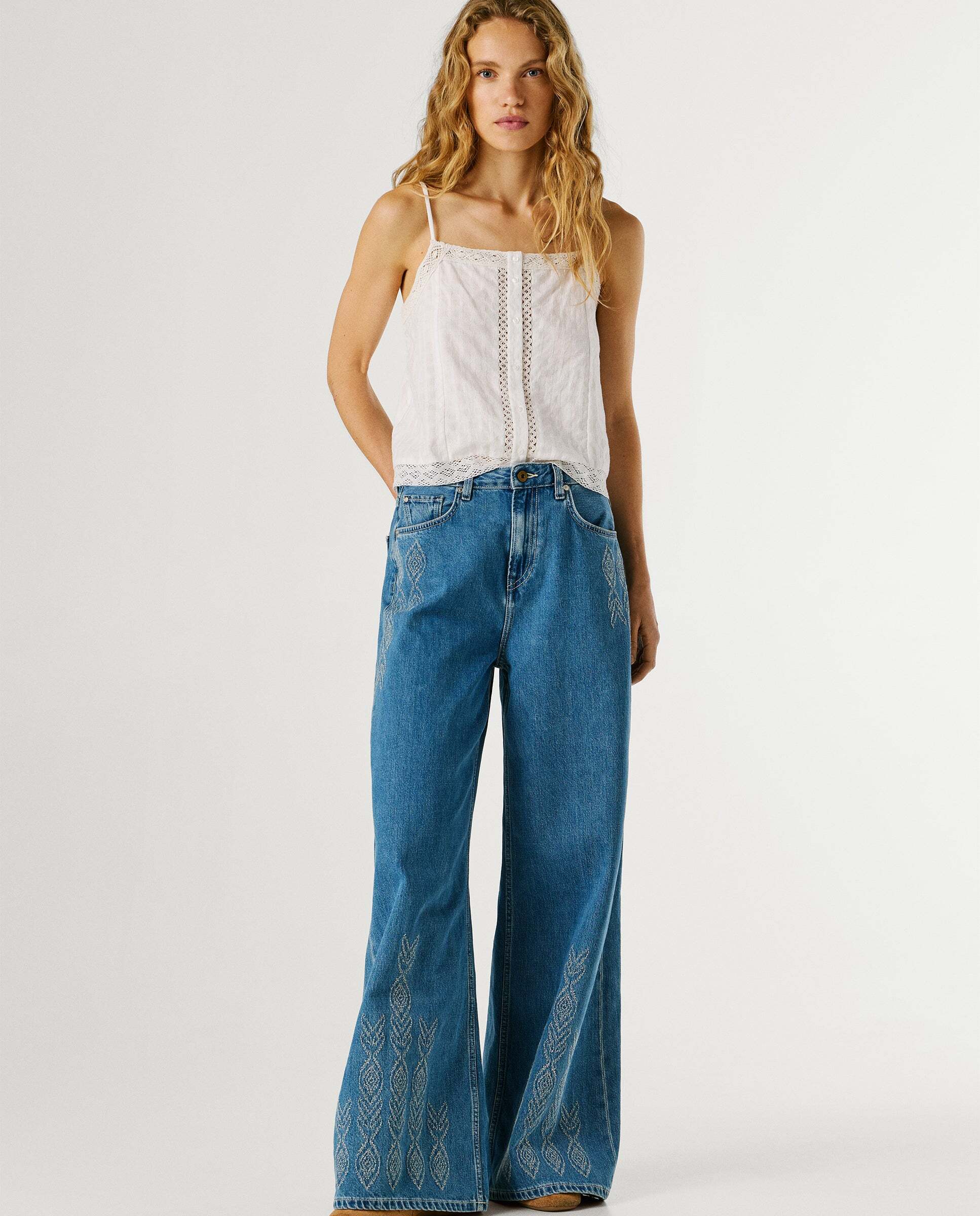 Pepe Jeans - Jaimy- jeans fit wide y tiro alto.